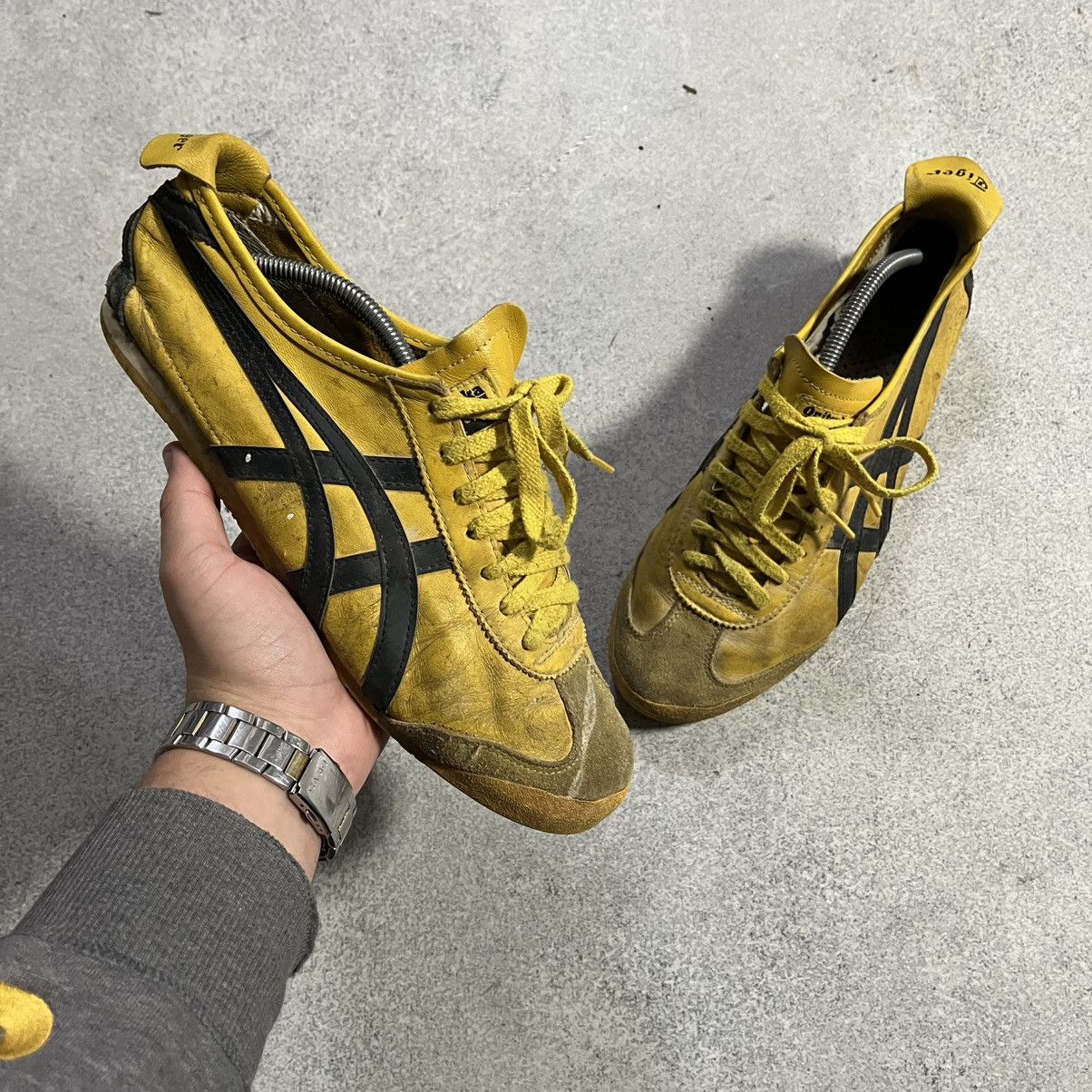 Asics Asics Onitsuka Tiger Mexico 66 Kill Bill Sneakers Size US 9 / EU 42 - 1 Thumbnail