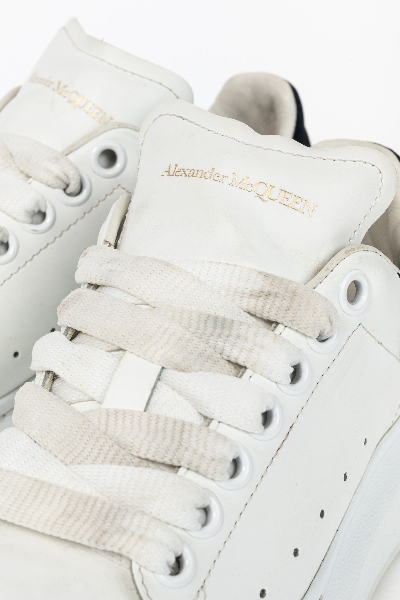 Alexander McQueen Alexander McQueen Oversized Leather & Suede Lace-Up Sneakers Size US 4.5 / IT 34.5 - 7 Thumbnail
