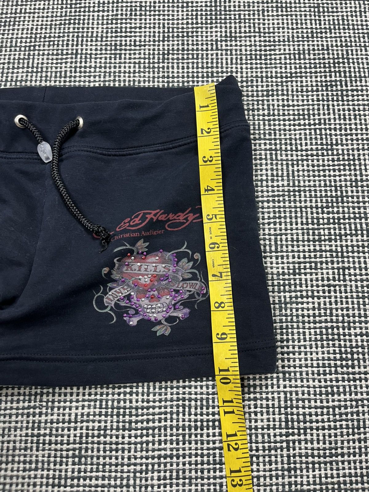 Ed Hardy × Japanese Brand × Vintage Ed hardy big logo cheerleader mini shorts rare Y2K vintage Size 28" / US 6 / IT 42 - 4 Thumbnail