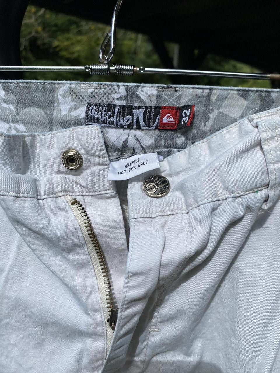 Quiksilver Rare 2000s 1of1 Quiksilver NFS Beige Cargos Hidden Pocket 32 Size US 32 / EU 48 - 8 Thumbnail