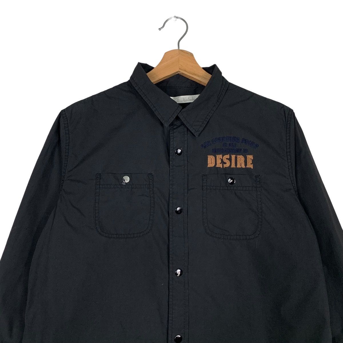 Japanese Brand DESIRE Big Logo 3 Quarter Sleeve Button Shirt #0645-C30 Size M / US 6-8 / IT 42-44 - 2 Thumbnail