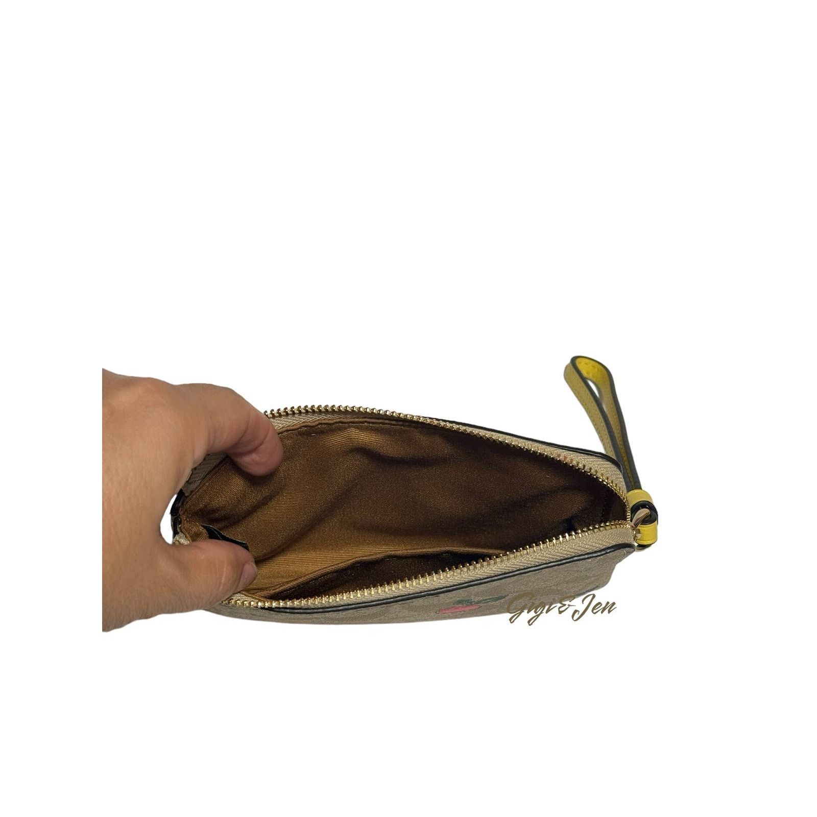 Coach Coach Corner Zip Wristlet Signature Canvas W/ Dreamy Veggie Size ONE SIZE - 3 Thumbnail