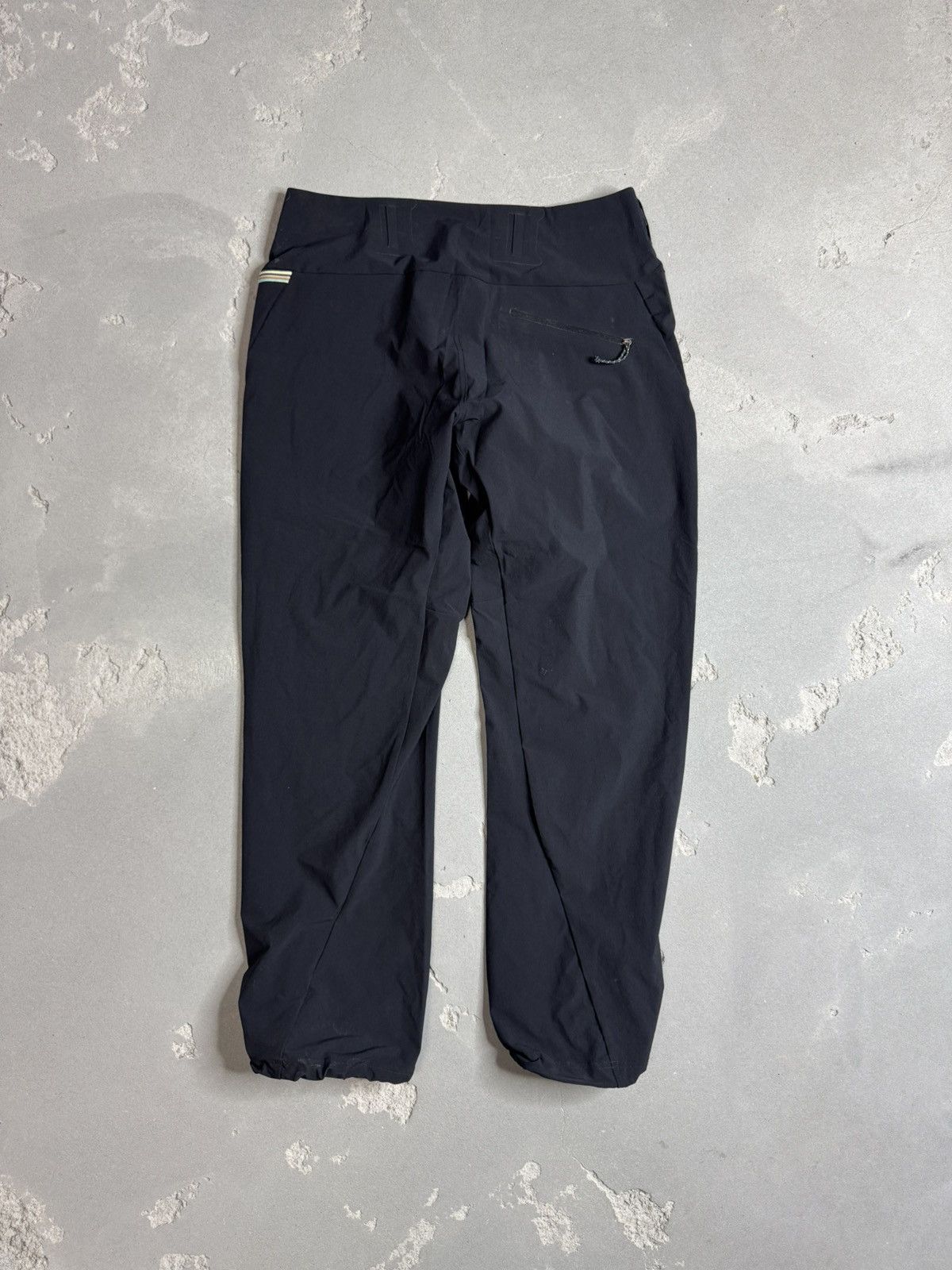 Mountain Hardwear × Vintage Vintage Mountain Hardwear Gore Windstopper Hiking Pants Size 32" / US 10 / IT 46 - 4 Thumbnail