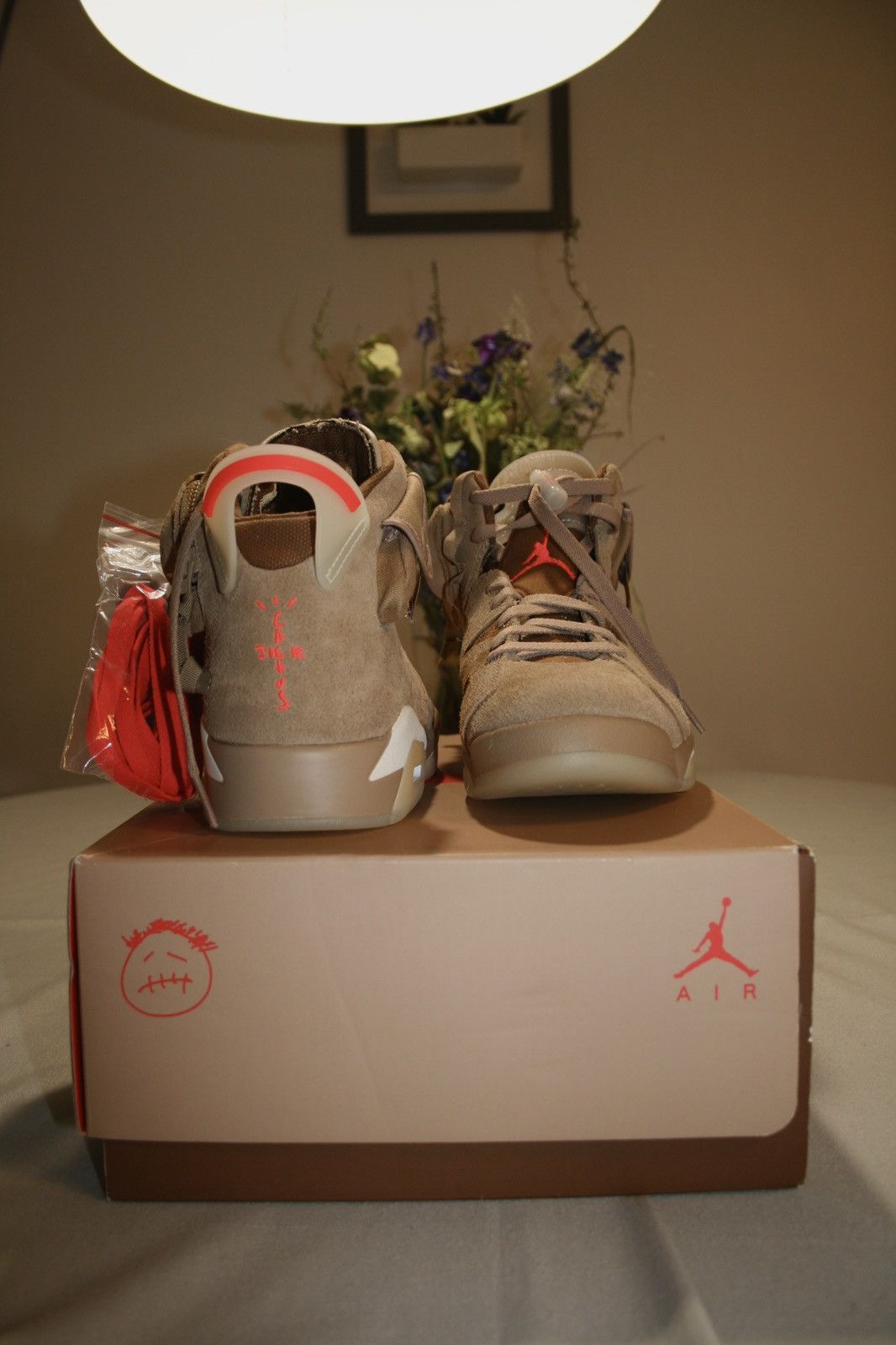 Nike × Travis Scott Air Jordan 6 Travis Scott Size US 8.5 / EU 41-42 - 5 Thumbnail