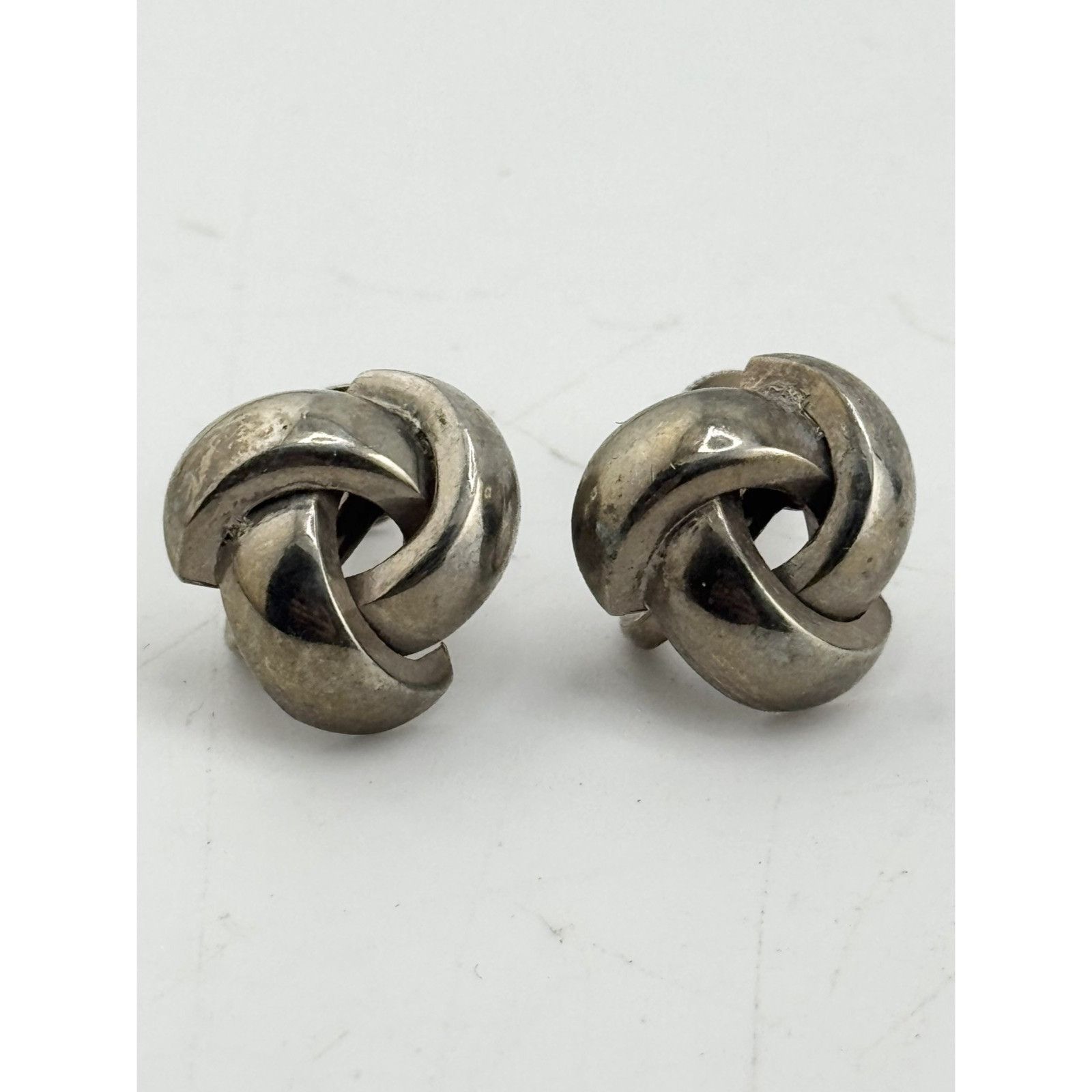 Vintage Vintage silver swirl screw back earrings Size ONE SIZE - 2 Thumbnail