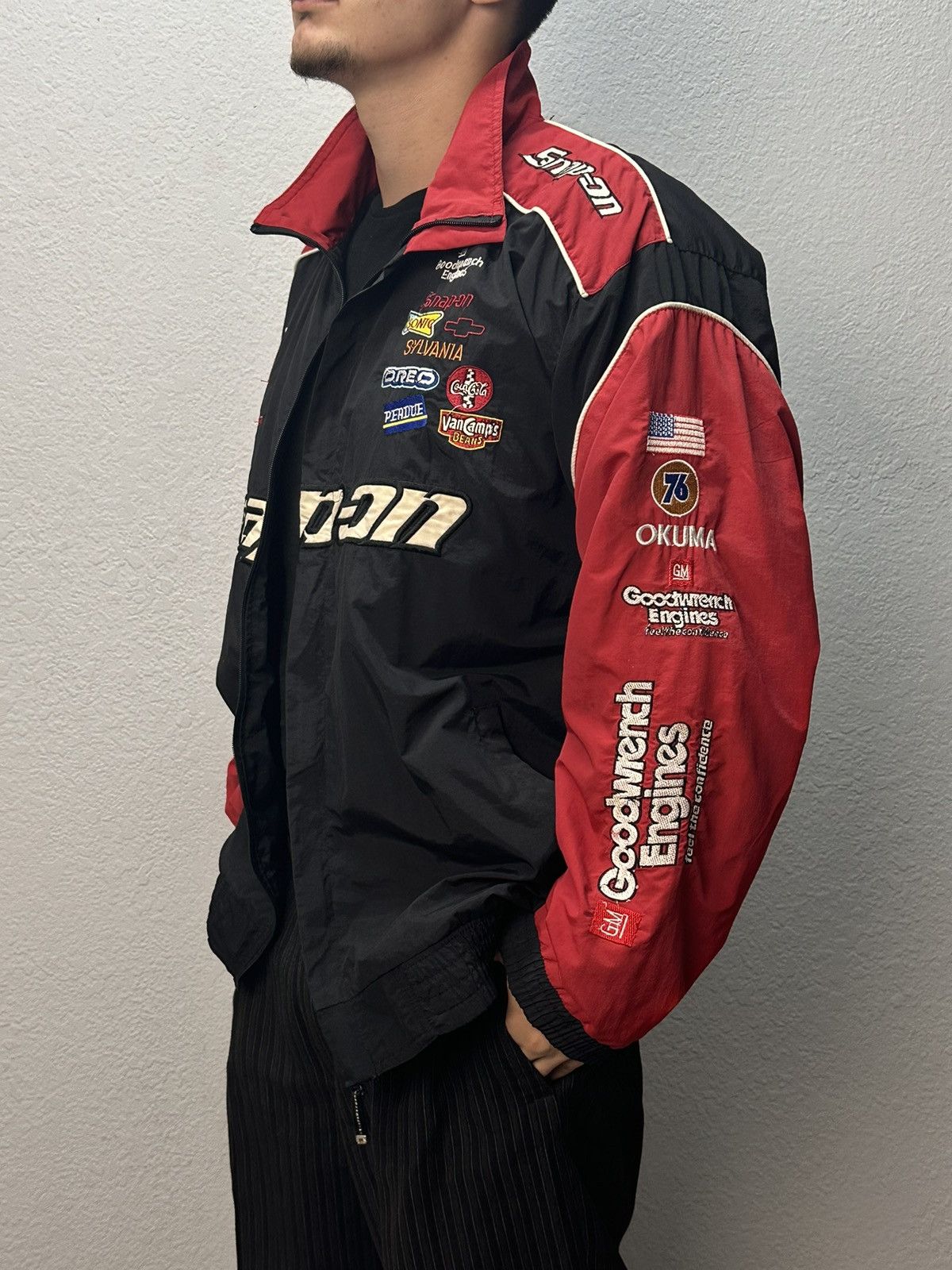 Other Vintage Jacket Red Bull Vodafone Nascar Leather Ferrari Y2K Size US XL / EU 56 / 4 - 14 Thumbnail