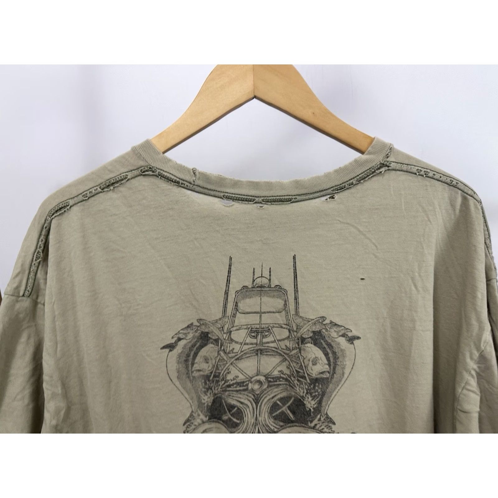 Vintage VTG Salt Life T-Shirt Pocket Shirt XL Brown Mens Distressed Faded Worn Thin Thick Thrashed Ocean Fishing Skull Grunge Art 90s Inspired Size US XL / EU 56 / 4 - 4 Thumbnail