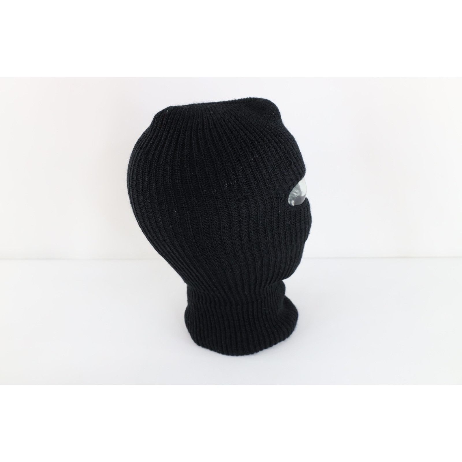 Vintage Vintage 90s Streetwear Ribbed Knit 3 Hole Robber Beanie Size ONE SIZE - 8 Thumbnail