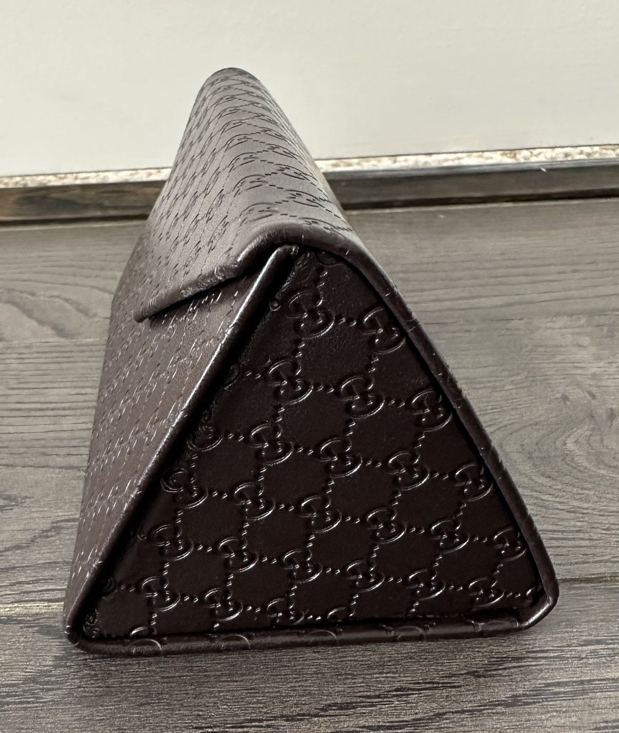 Gucci Authentic Large Gucci Sunglasses Case Size ONE SIZE - 4 Thumbnail