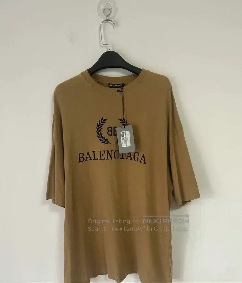 Balenciaga Balenciaga BB Pattern Printed Khaki Wheat Short-Sleeve T-S Size US S / EU 44-46 / 1 - 1 Thumbnail