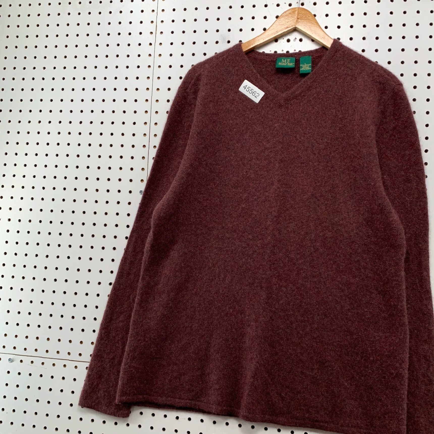 Vintage VINTAGE Marshall Field's 100% Cashmere Sweater Mens Large Brown V-Neck Pullover Knit Size US L / EU 52-54 / 3 - 3 Thumbnail