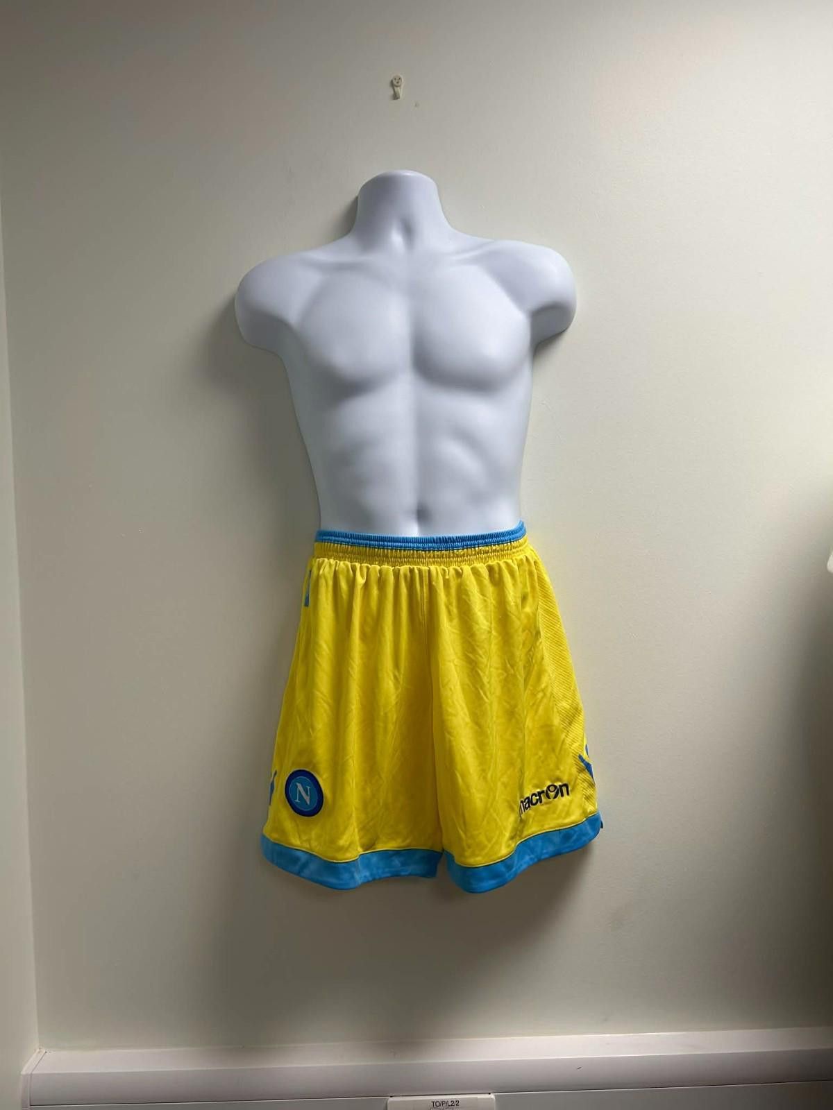 Umbro Napoli 2013-2014 Away Football Shorts (BNWOT) M Size ONE SIZE - 1 Preview