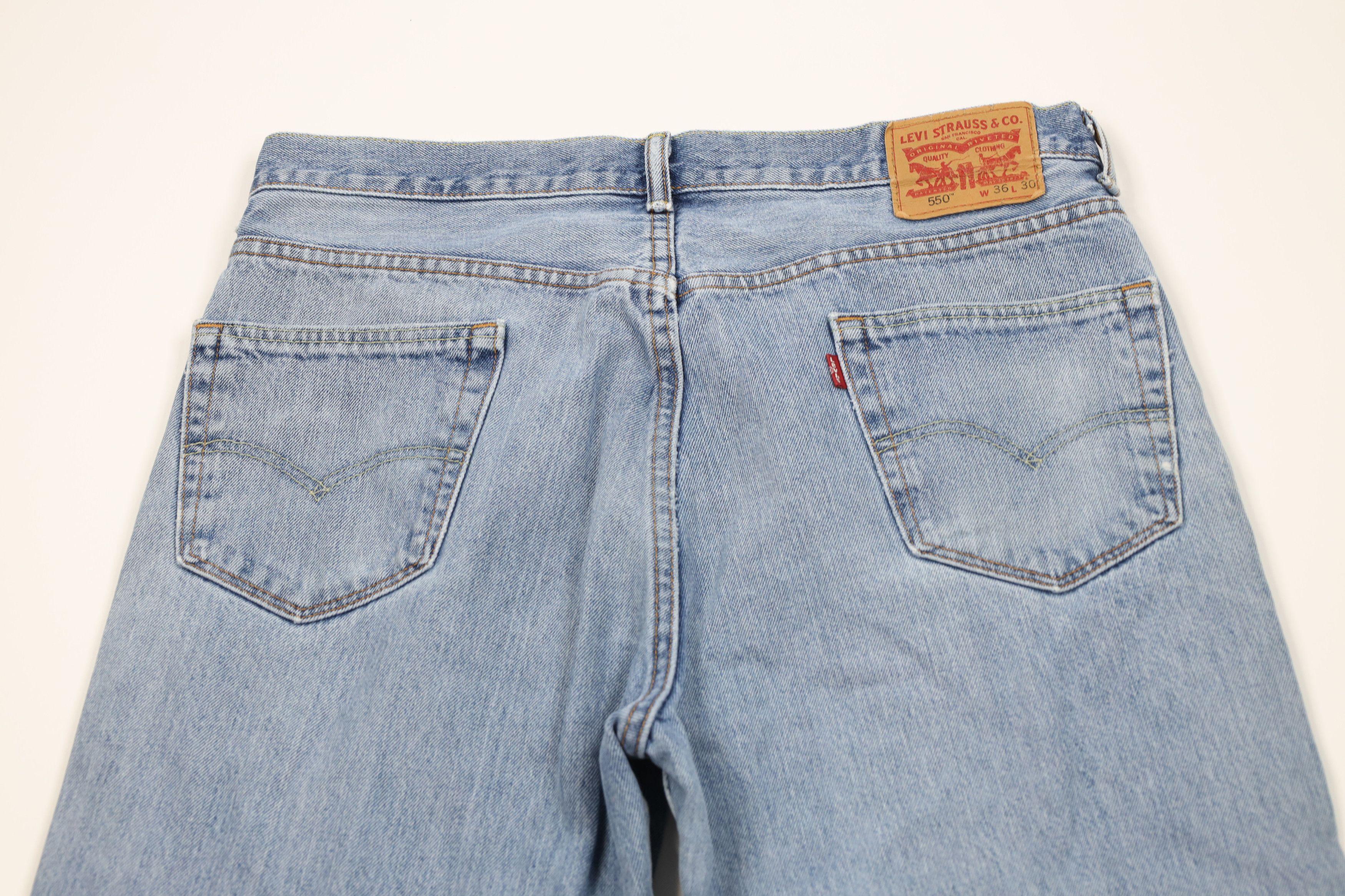 Levi's Vintage Y2K Levis 550 Relaxed Fit Denim Jeans Blue Cotton Size US 36 / EU 52 - 12 Thumbnail