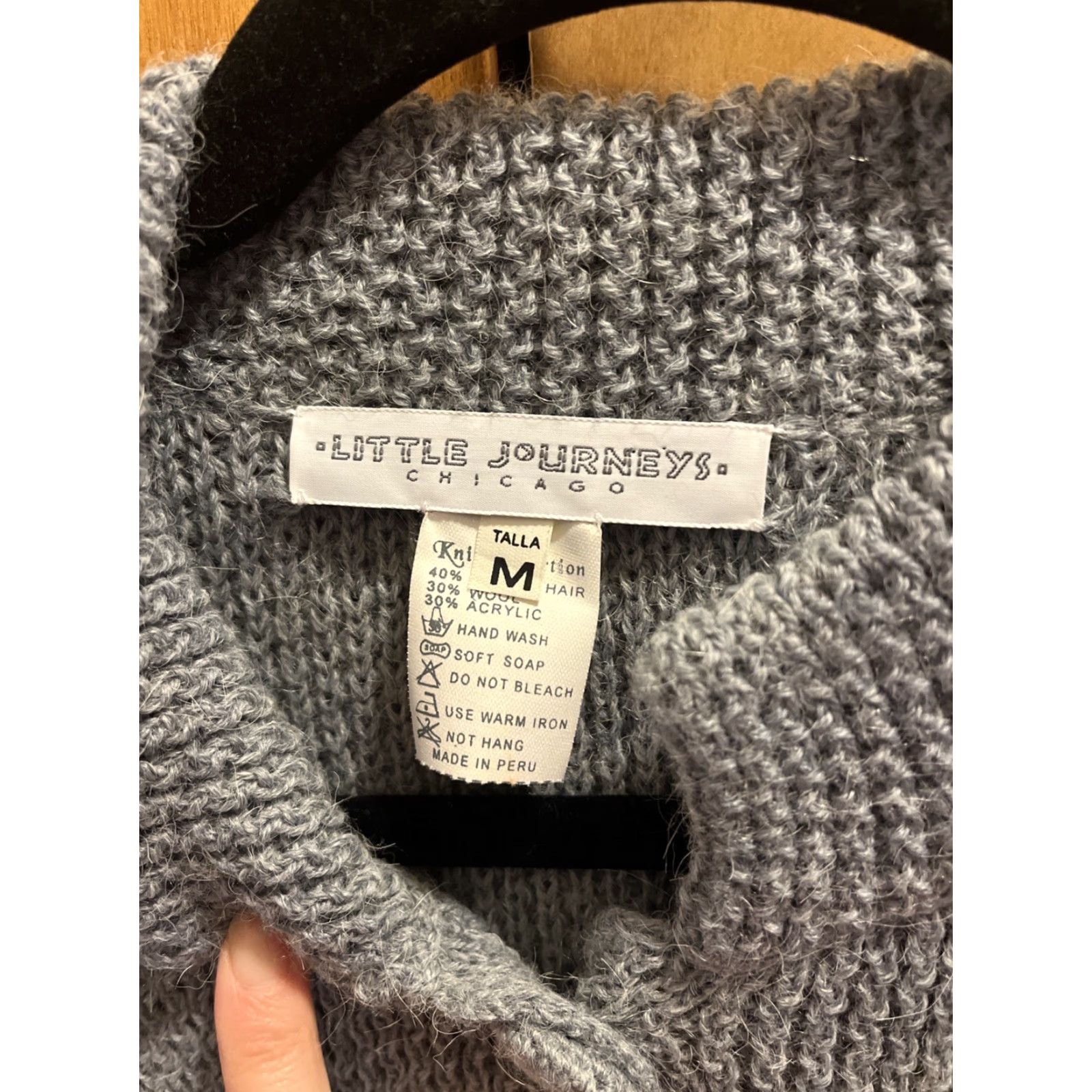 Vintage VINTAGE Little Journeys Chicago Women's Cardigan Sweater Knit Chunky Alpaca Wool Size Medium Gray All Seasons Size M / US 6-8 / IT 42-44 - 3 Thumbnail