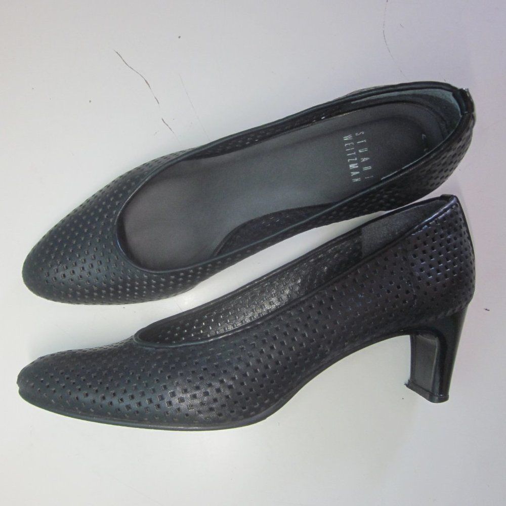 Stuart Weitzman Stuart Weitzman Ariela Perforated Leather Heels 39 Size 8.5 Size US 8.5 / IT 38.5 - 1 Thumbnail