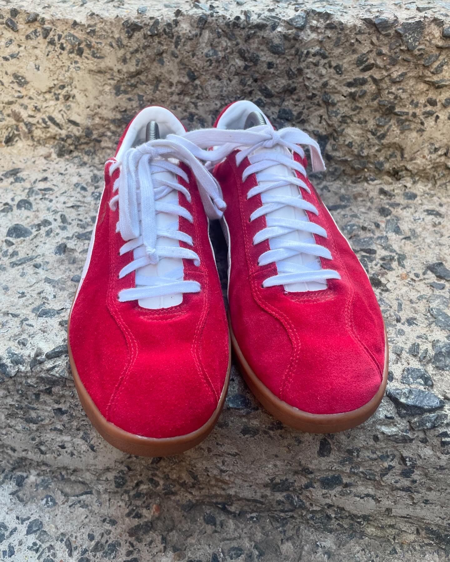 Puma × Vintage Rare Puma red star vintage sneakers Size US 12 / EU 45 - 4 Thumbnail