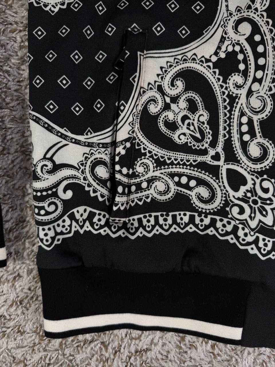 Dolce & Gabbana DOLCE & GABBANA Bandana Print Sweatsuit Set Size US XL / EU 56 / 4 - 6 Thumbnail