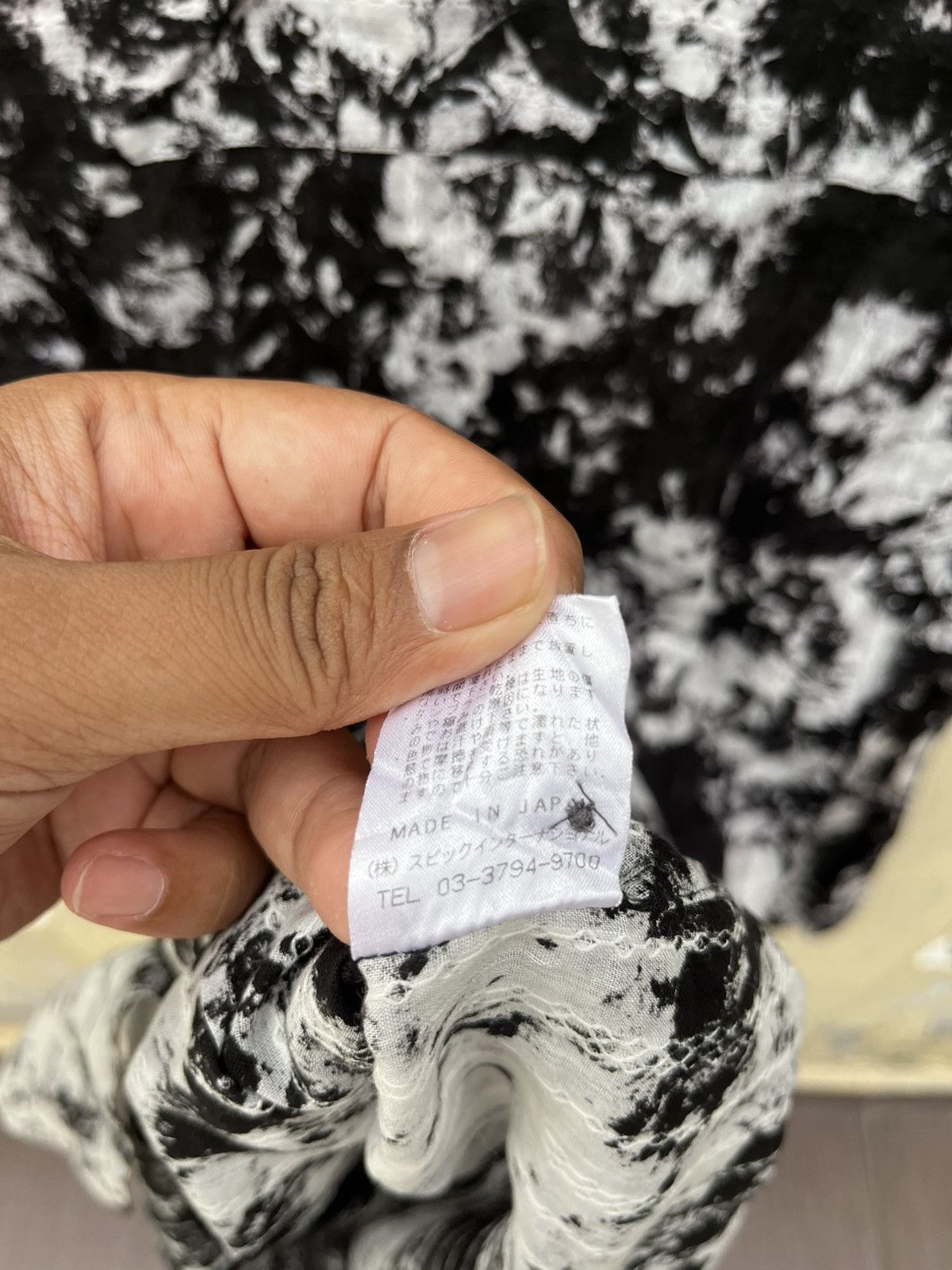 Tornado Mart Black & white tie dye button up Size US M / EU 48-50 / 2 - 13 Thumbnail