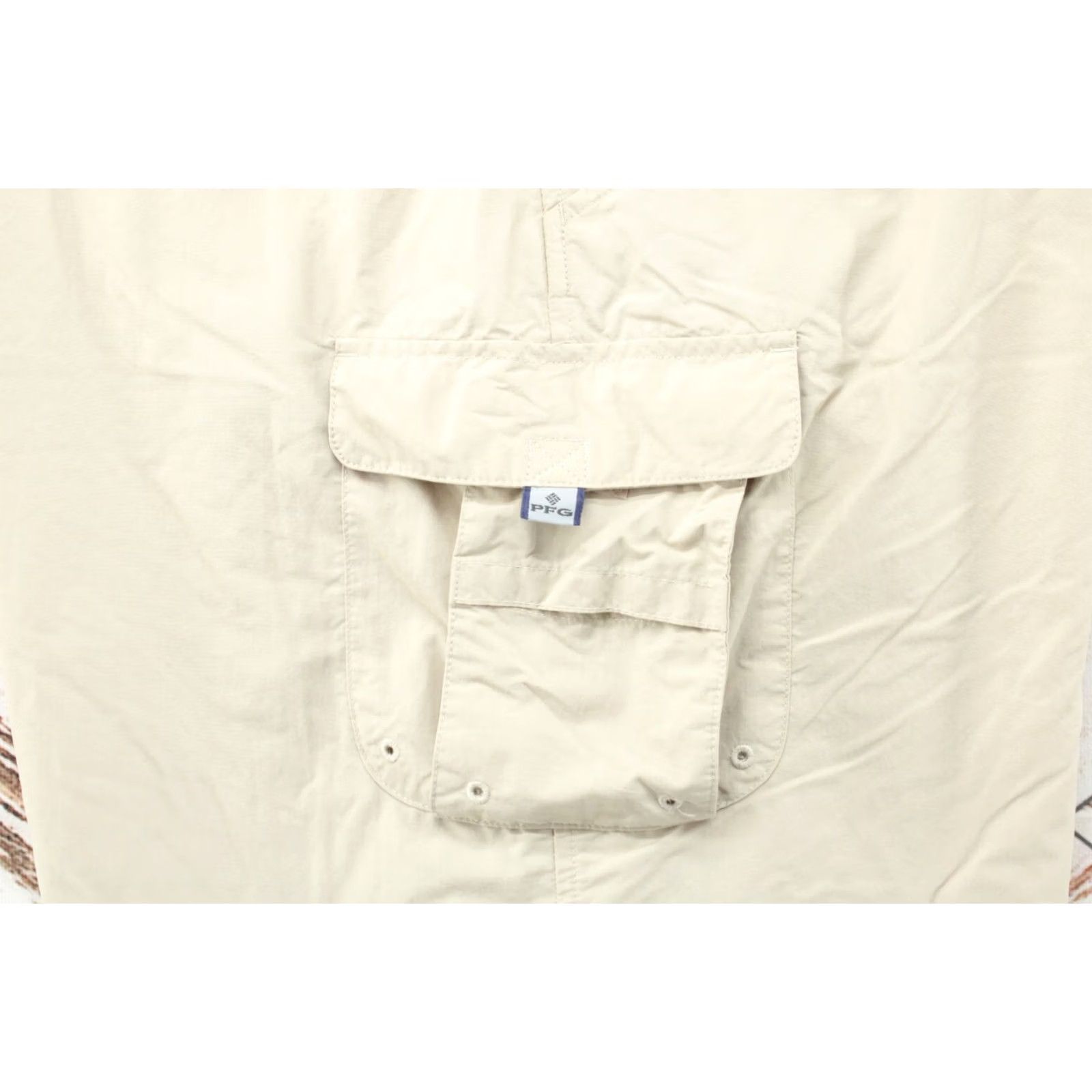Vintage Columbia Omni-Shield PFG Shorts Mens Large Beige Cargo Chino Beach Outdoor Fishing Nautical PFG Size US 33 - 7 Thumbnail