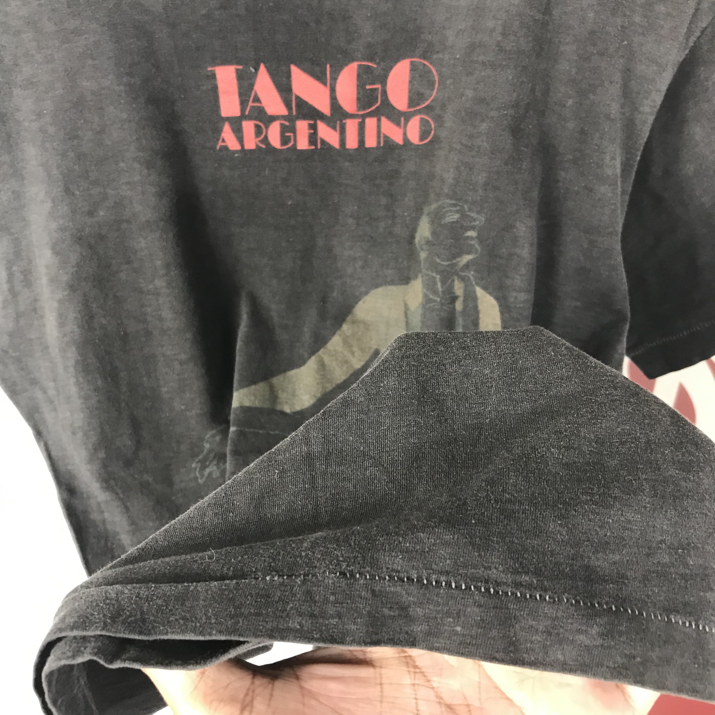 Band Tees Vintage 90s Tango Argentino Black Streetwear Tee Size US M / EU 48-50 / 2 - 4 Thumbnail
