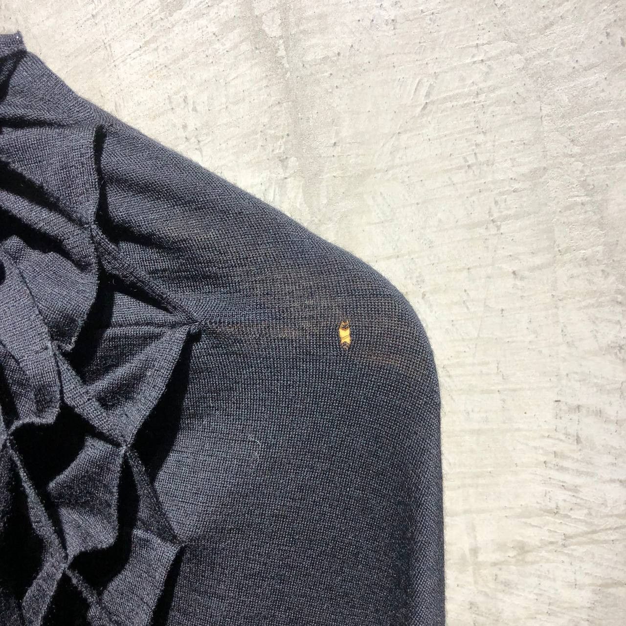 Comme des Garcons Comme Des Garcon AD2015 Honeycomb Ruffle longsleeves Size M / US 6-8 / IT 42-44 - 16 Thumbnail