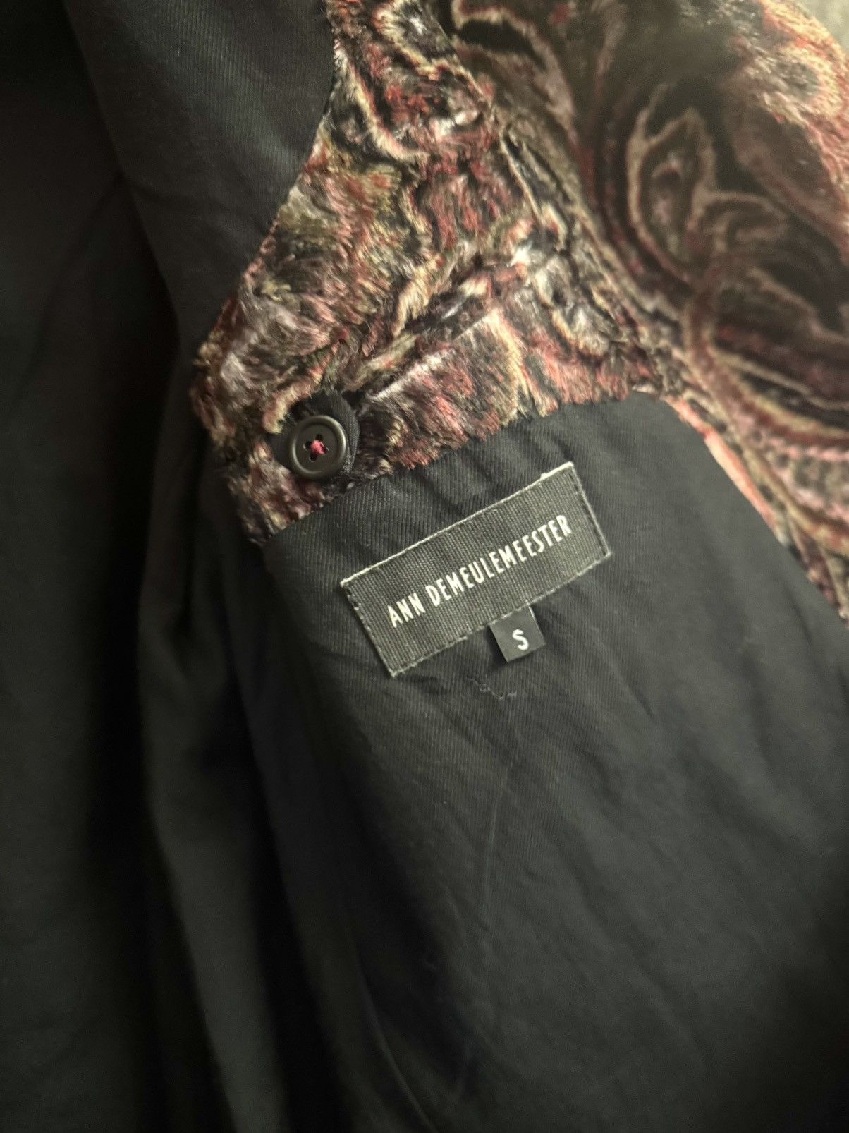 Ann Demeulemeester ann demeulemeester runway fw19 velvet coat S Size US S / EU 44-46 / 1 - 2 Thumbnail