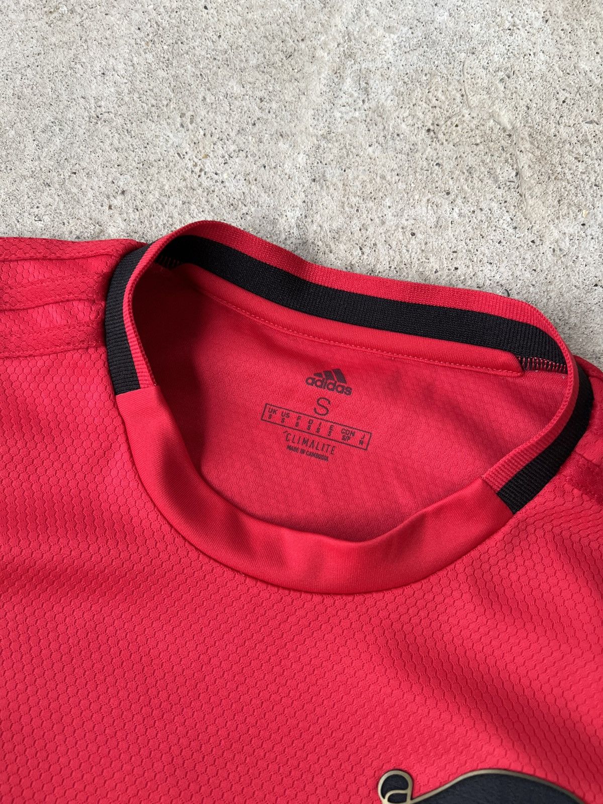 Adidas Adidas Manchester United 2019 Chevrolet Jersey Size US S / EU 44-46 / 1 - 2 Thumbnail