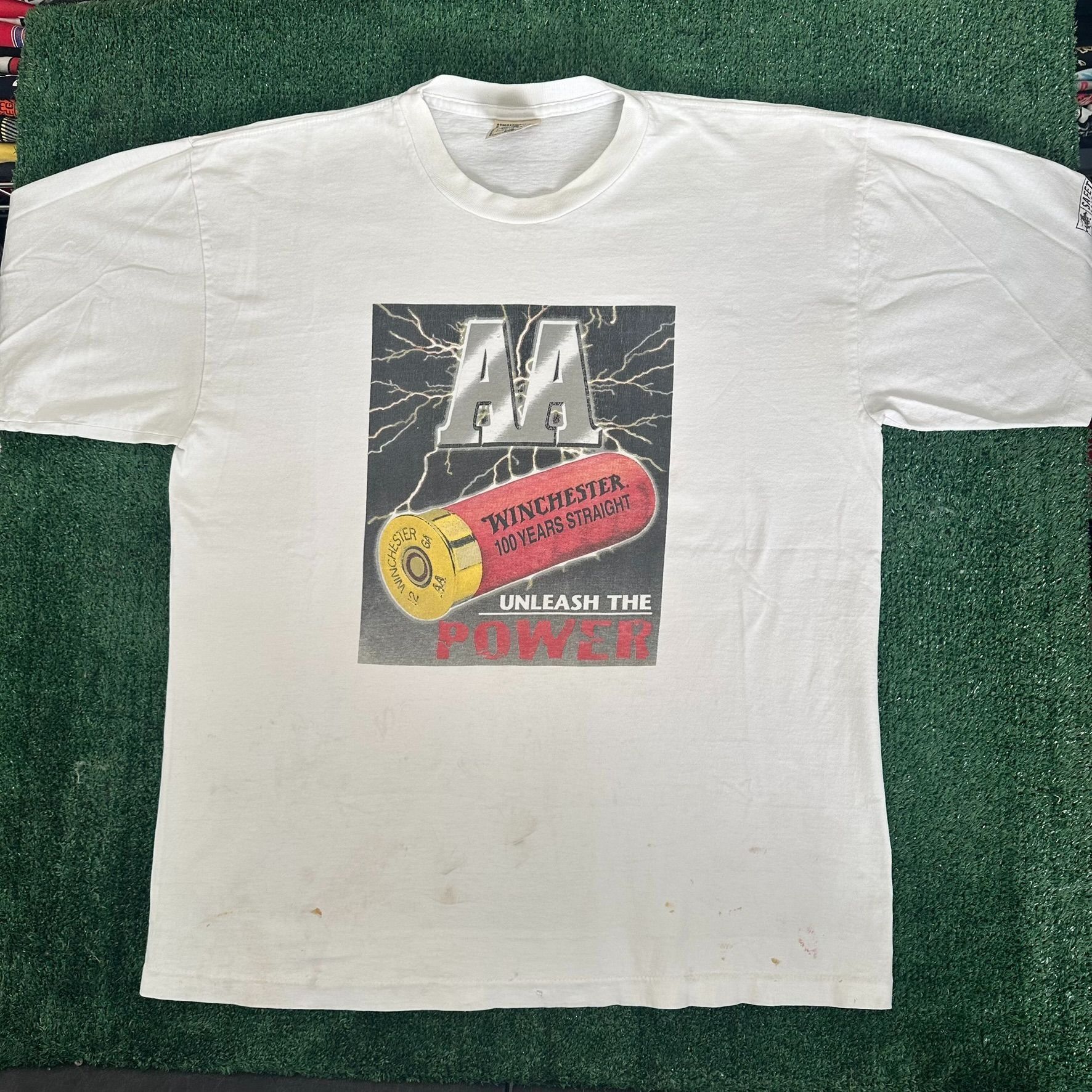 Vintage Vintage 90s Winchester Shotgun Ammo T-Shirt Guns Firearms Pu Size US XL / EU 56 / 4 - 1 Thumbnail