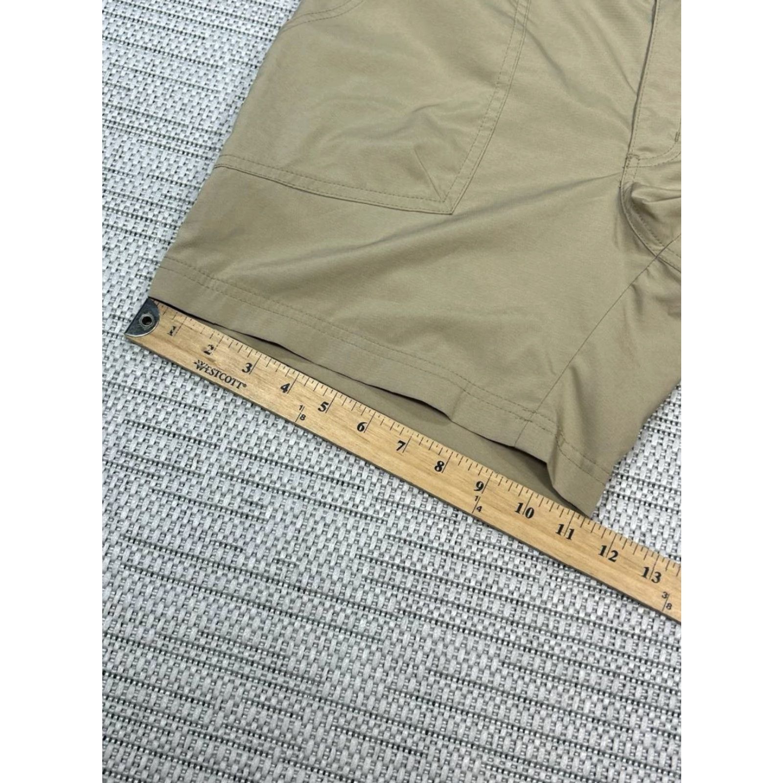 Logo 7 Columbia Omni Shield Kestrel Trail Shorts 10 Beige Logo Stretch Mid Rise Womens Size 32" / US 10 / IT 46 - 6 Thumbnail