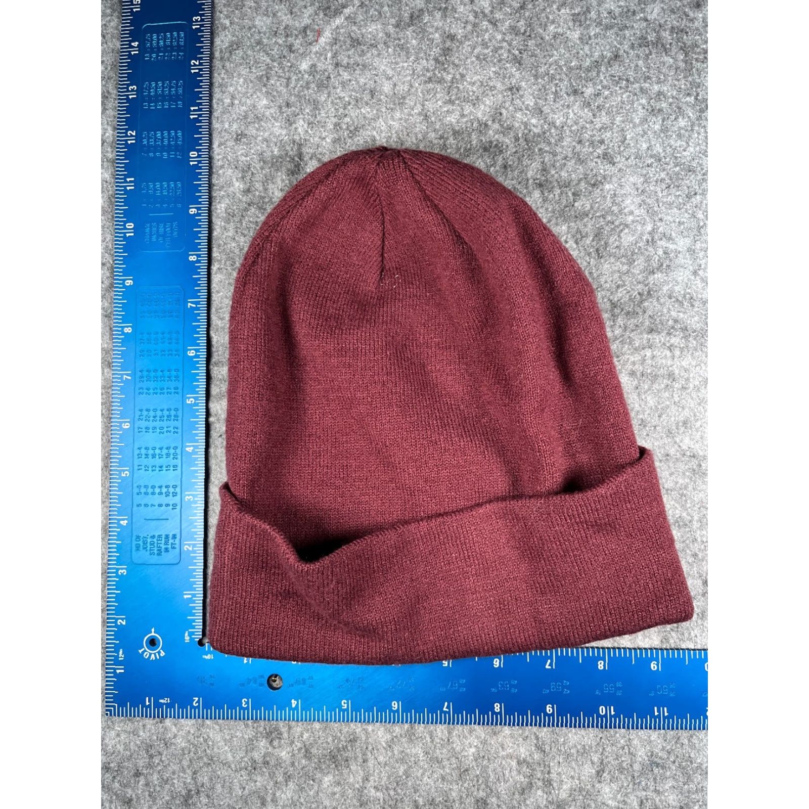 H&M H&M Unicorn Fan Club Divided Beanie Toque Women Red Knit Acrylic Blend Stretch Size ONE SIZE - 4 Thumbnail