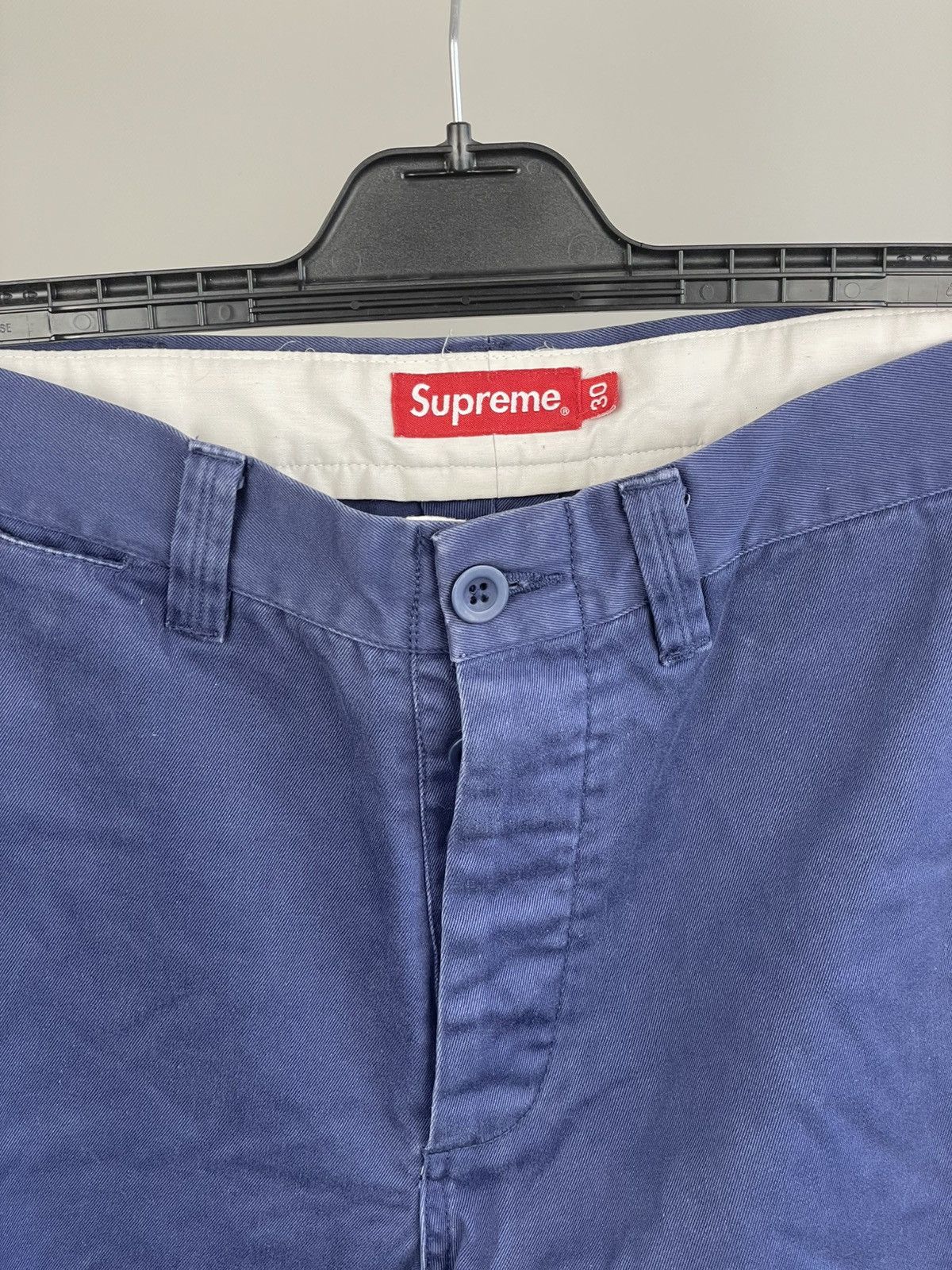 Supreme Supreme chinos pants size 30 Size US 30 / EU 46 - 8 Thumbnail