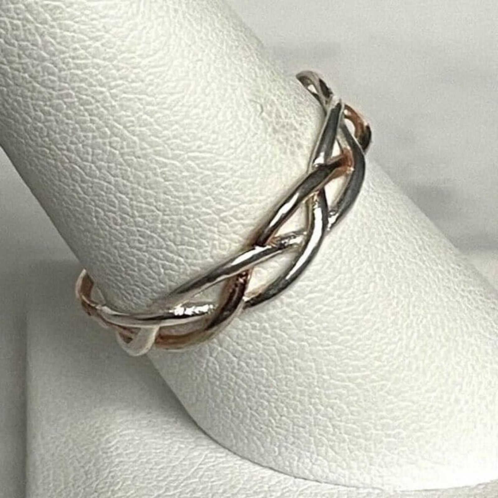Other IBB 925 STERLING SILVER LACE BAND RING SIZE 9.25 SKY Size ONE SIZE - 3 Thumbnail