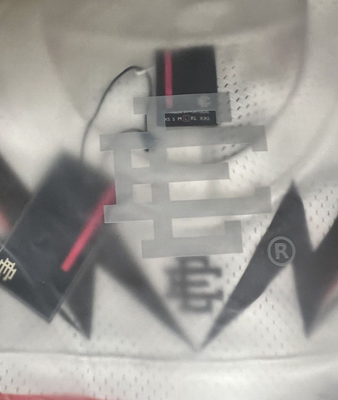 Eric Emanuel Eric Emanuel white sport jersey 91 XL Size US XL / EU 56 / 4 - 3 Thumbnail