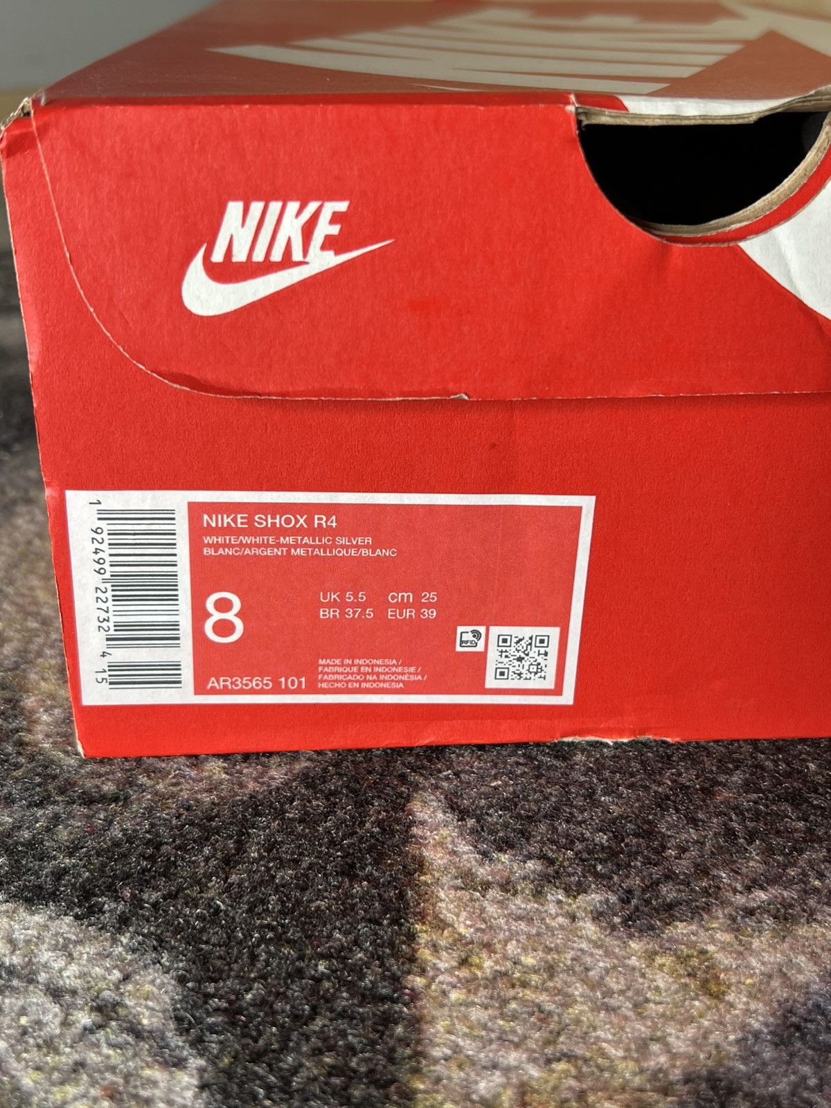 Nike Nike Shox R4 Size 8 Woman Size US 8 / IT 38 - 8 Thumbnail