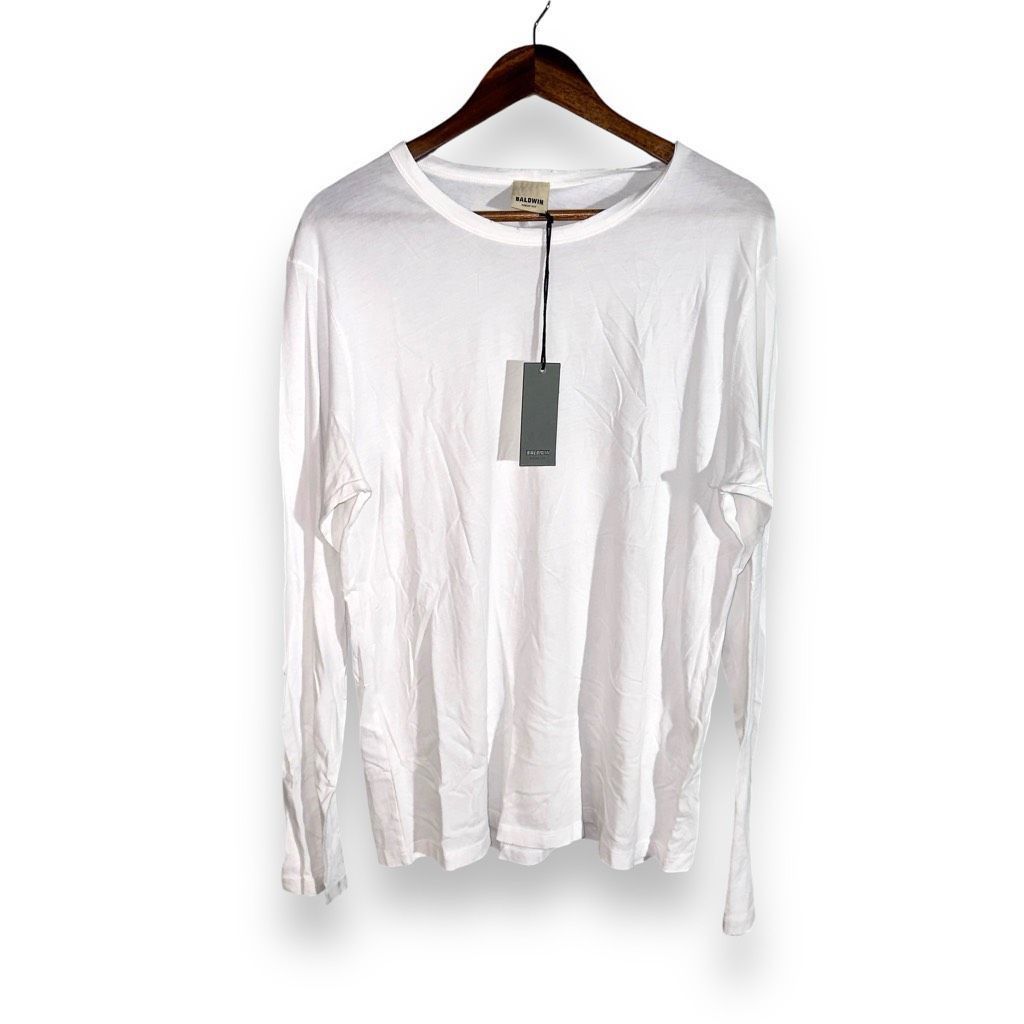 Baldwin NWT Baldwin Kansas City L/S Distressed Crew Tee in White Sz M Size US M / EU 48-50 / 2 - 1 Thumbnail