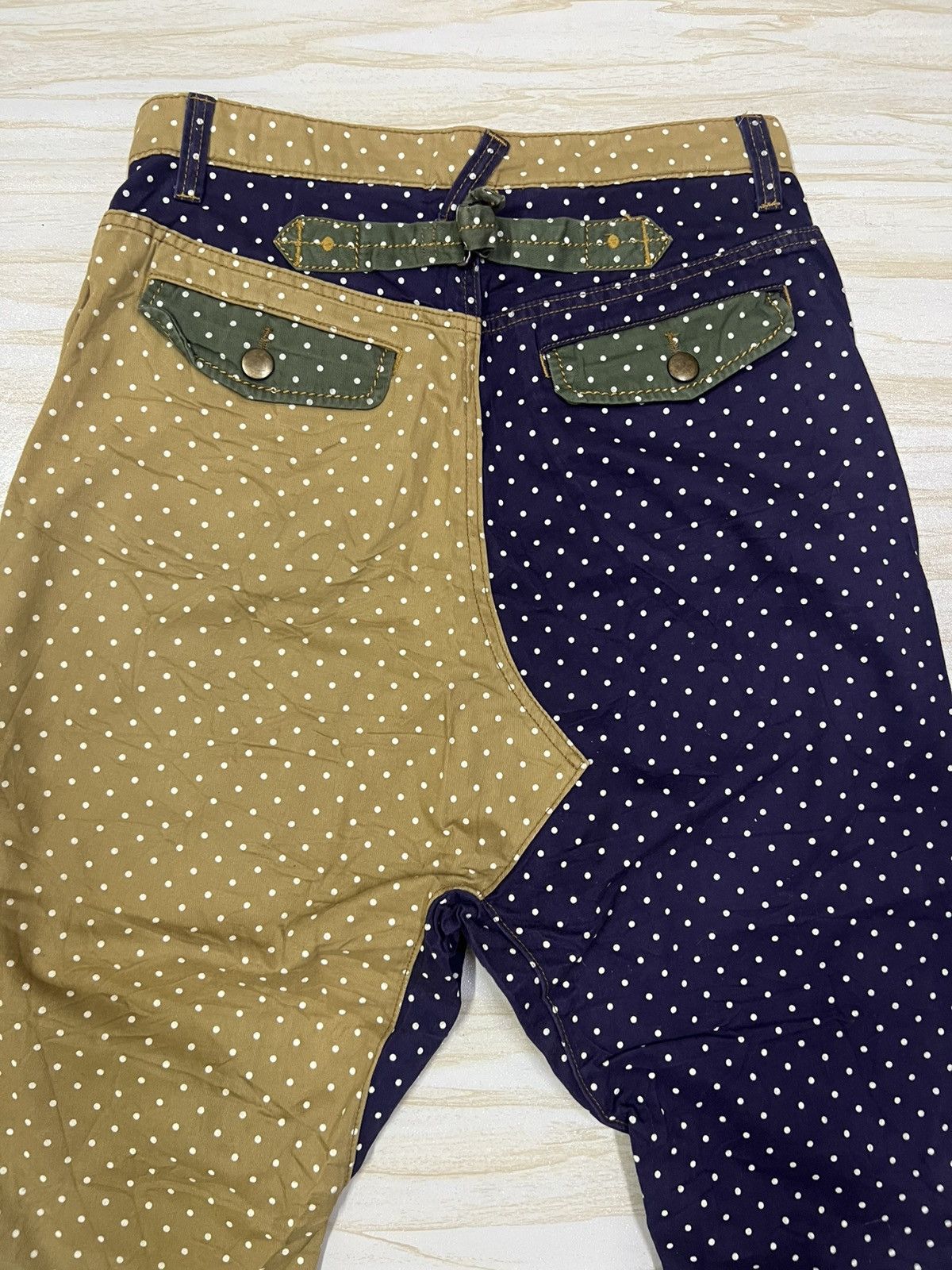 Japanese Brand Japanese Brand Cube Sugar Polkadot Cropped Trousers Pant Size US 30 / EU 46 - 9 Thumbnail