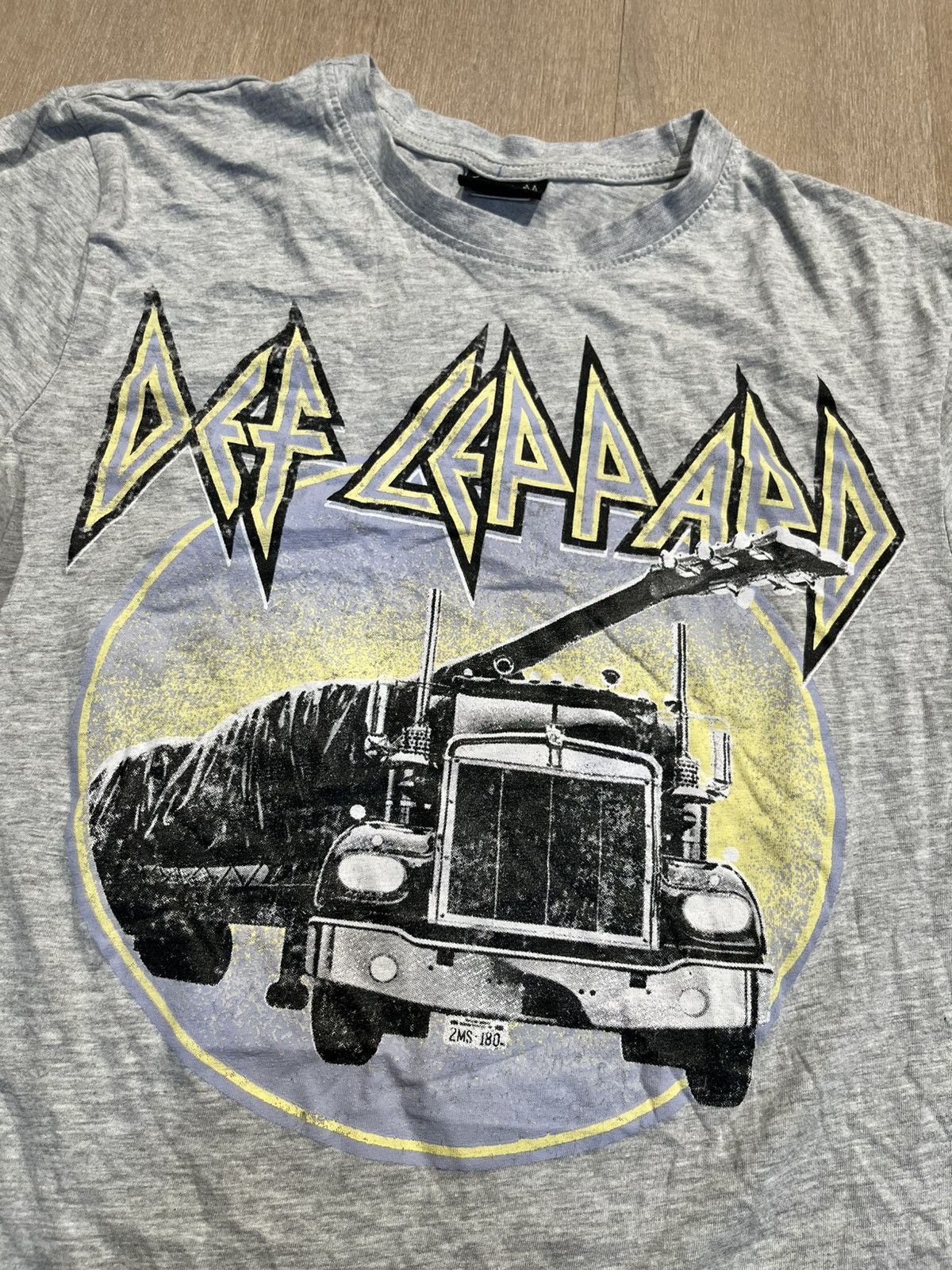 Supreme Def leppard shirt small Size US S / EU 44-46 / 1 - 1 Thumbnail