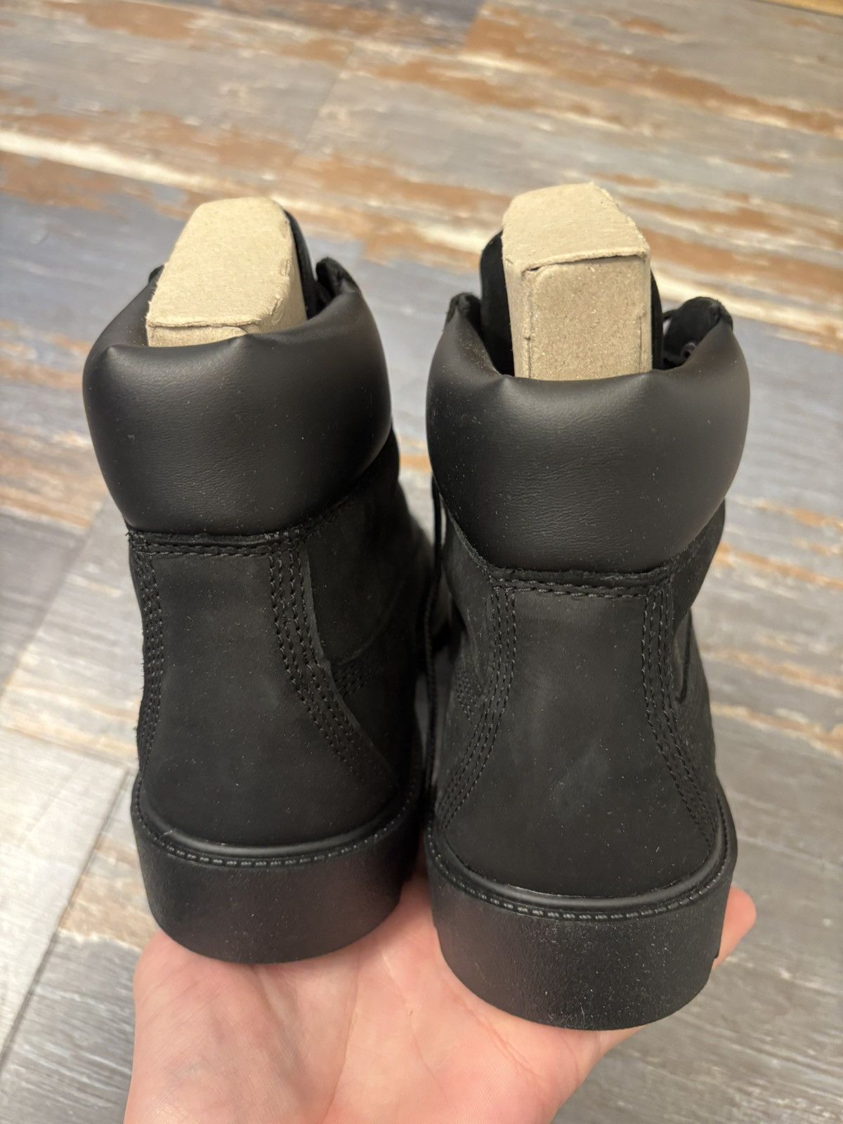 Timberland TIMBERLAND CLASSIC 6 IN WATERPROOF BOOT BLACK NUBUCK 6.5Y Size US 6.5 / EU 39-40 - 5 Thumbnail