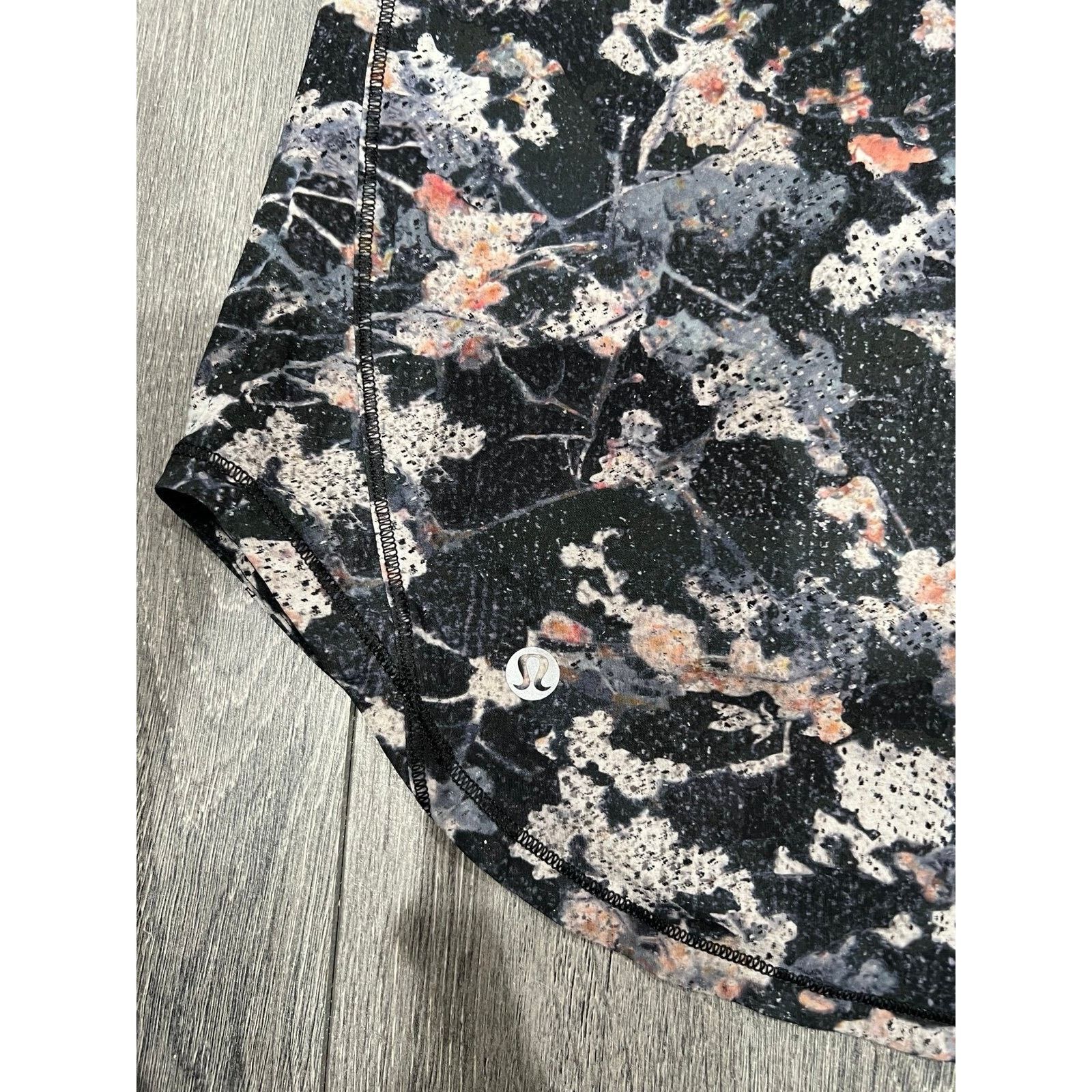 Lululemon Lululemon Sculpt Tank IISpring Bloom Black top 2 A000456 Size XS / US 0-2 / IT 36-38 - 4 Thumbnail