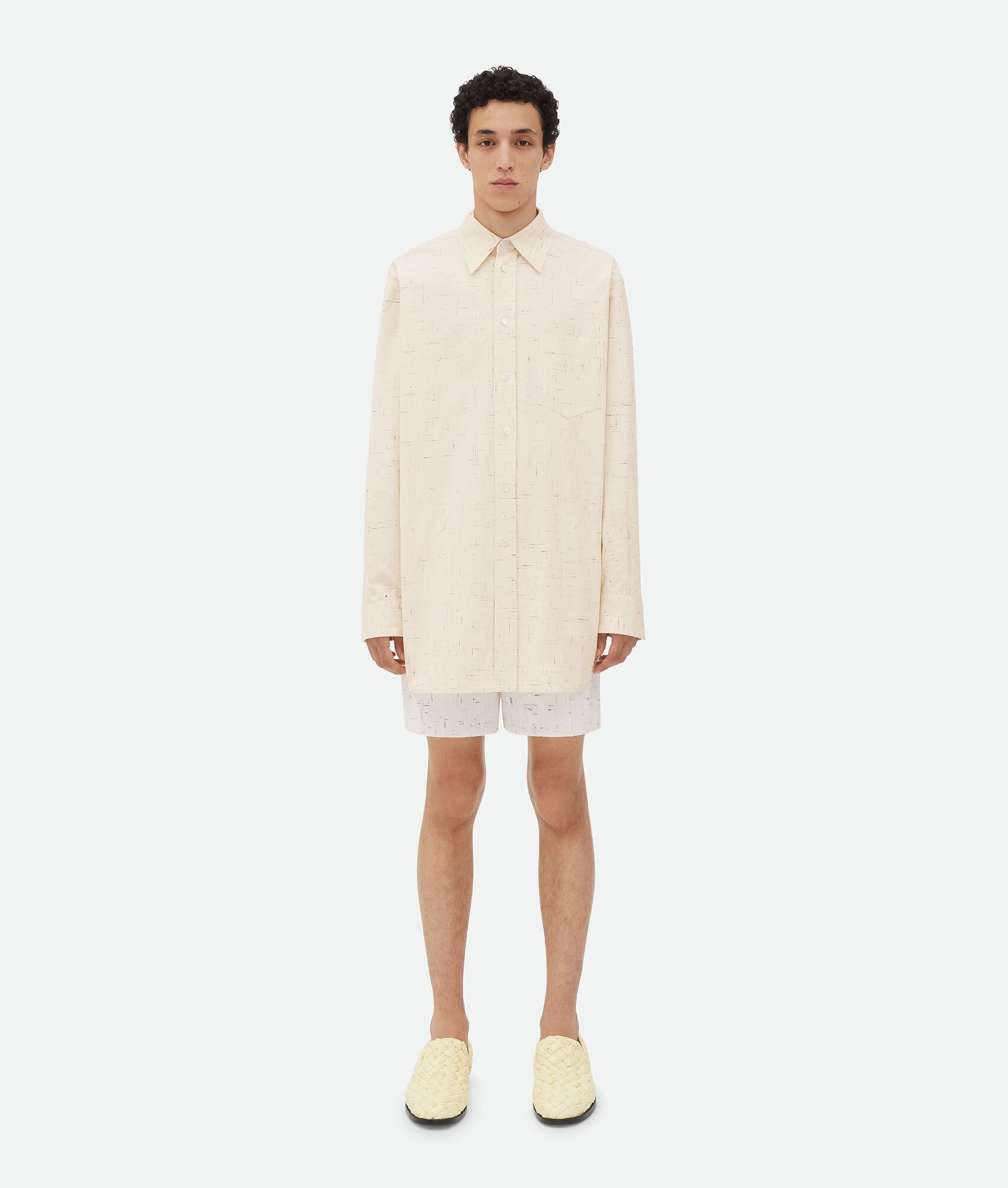 Bottega Veneta o1w1db10525 Textured Criss-Cross Cotton Shirt in Dove Size US L / EU 52-54 / 3 - 4 Thumbnail
