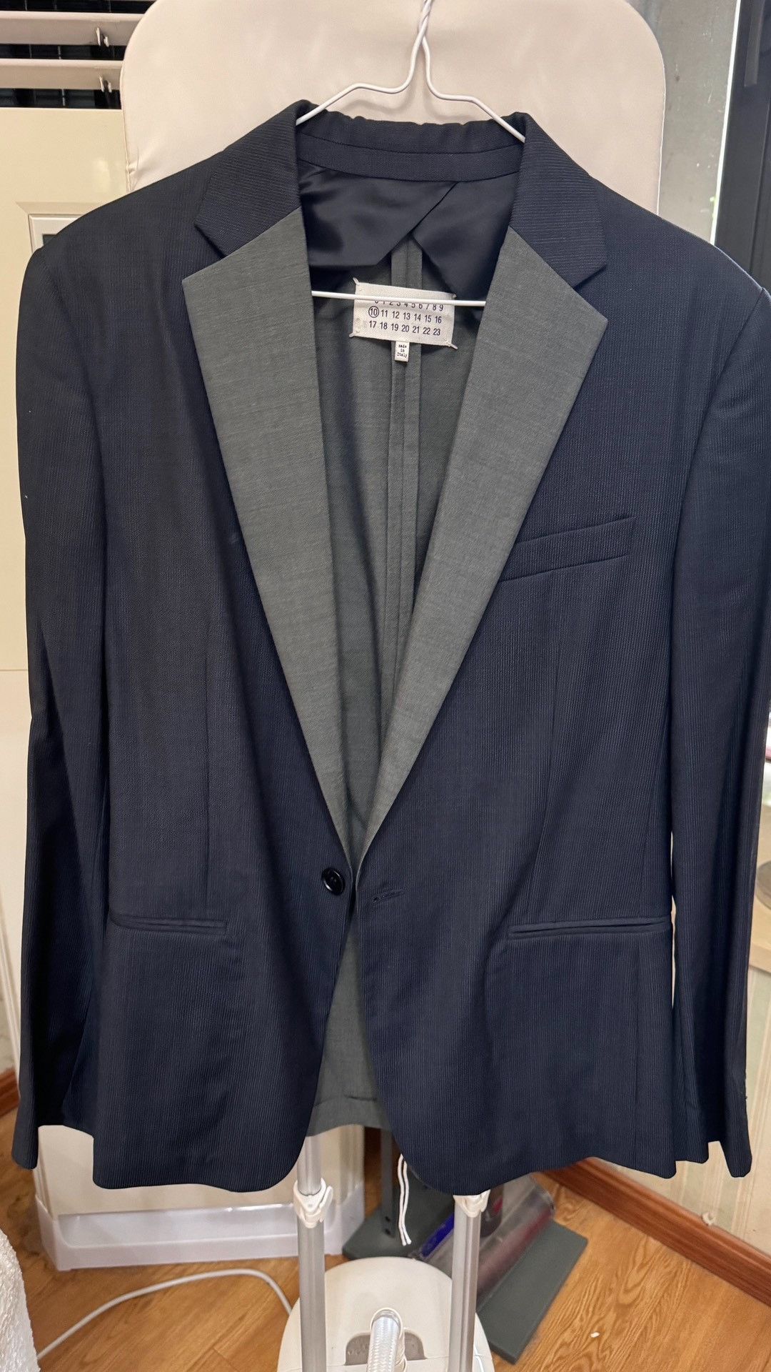 Maison Margiela Maison Margiela Deconstruct color-blocked suit jacket 2501- Size US M / EU 48-50 / 2 - 1 Thumbnail