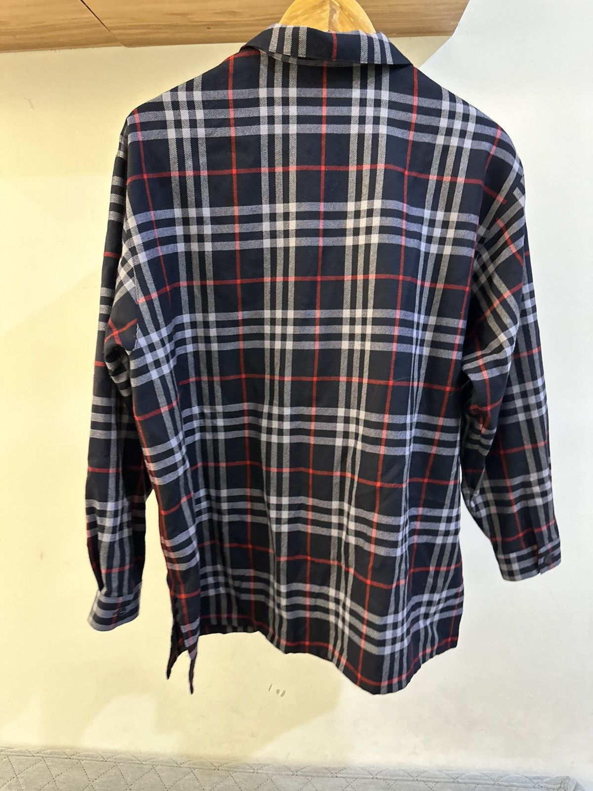Burberry × Vintage 1990-Vintage Burberry Novacheck Padded Shoulder Button Up Size US M / EU 48-50 / 2 - 3 Thumbnail