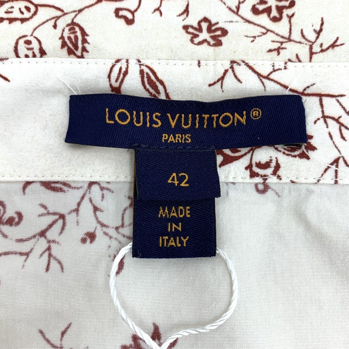 Louis Vuitton Louis Vuitton Beige Short Sleeve Shirt K26WX Size US XS / EU 42 / 0 - 5 Thumbnail