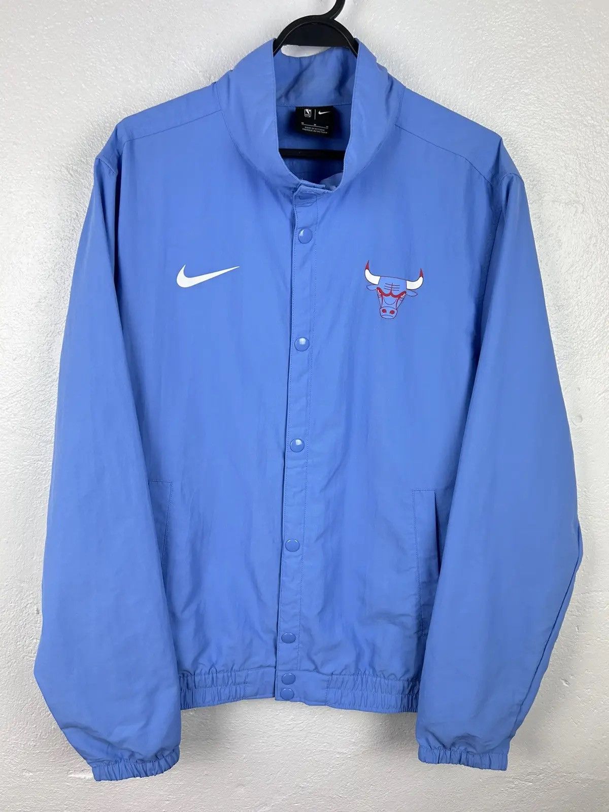NBA Nike x Chicago Bulls Lightweight Snap Button Jacket Size US M / EU 48-50 / 2 - 1 Thumbnail