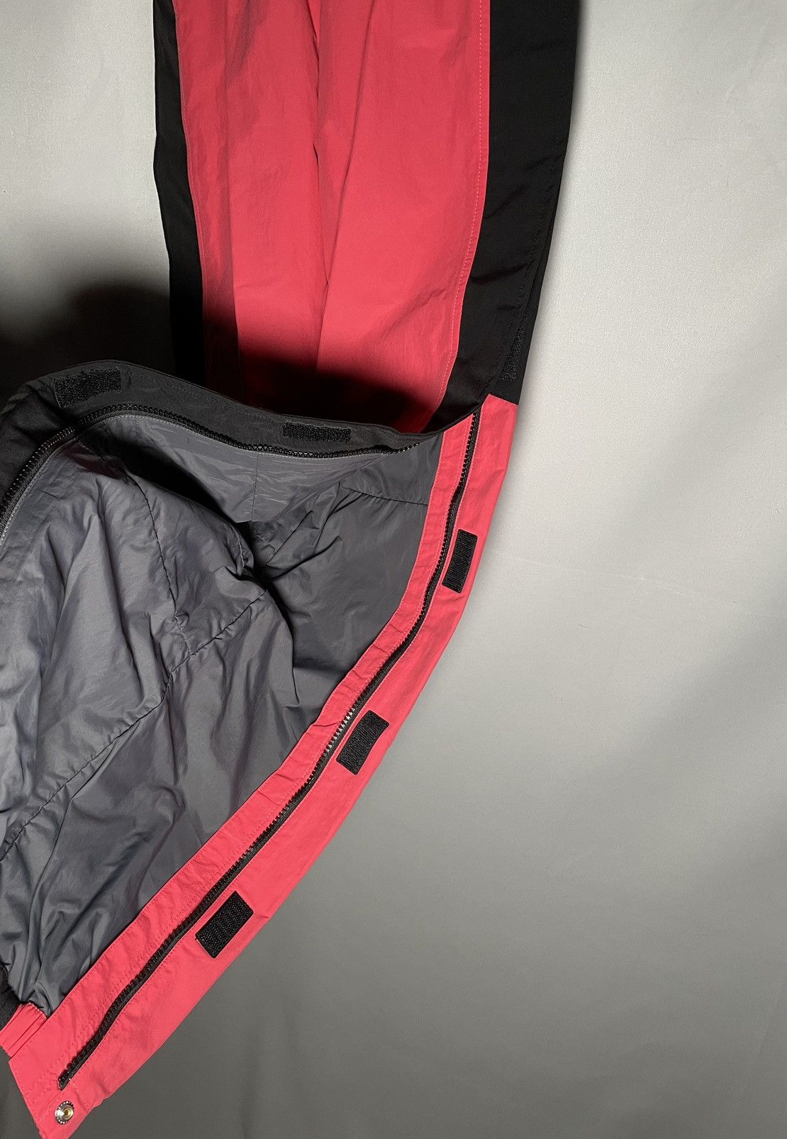 Gucci × The North Face Gucci x The North Face Nylon Pants Size 25" / US 0 / IT 36 - 5 Thumbnail