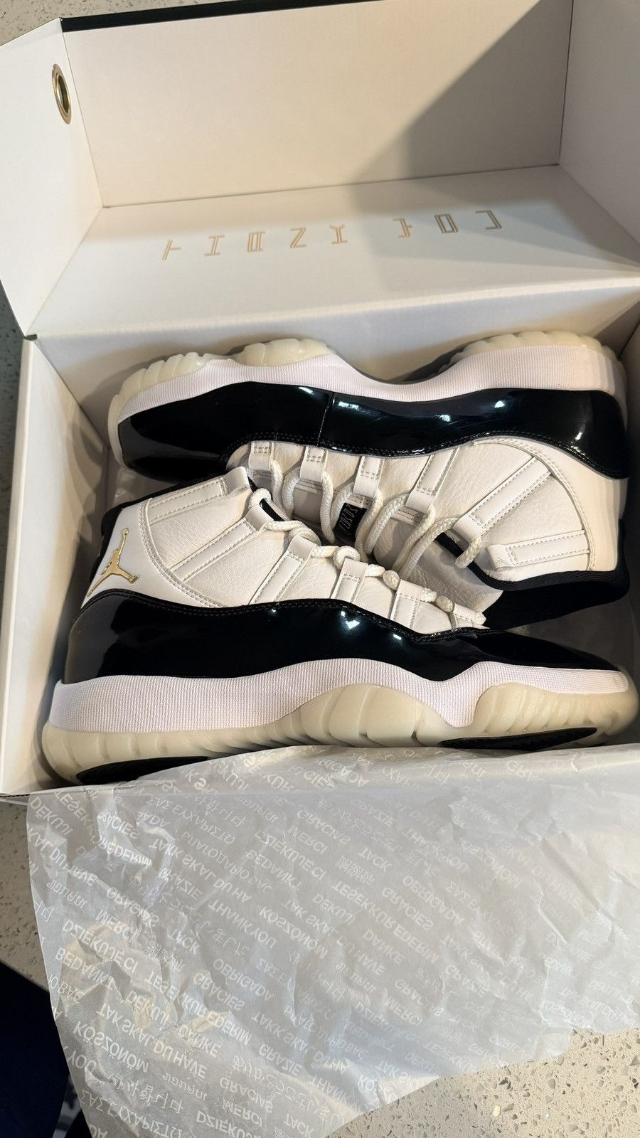 Jordan Brand Jordan 11 gratitude Size US 9 / EU 42 - 2 Thumbnail