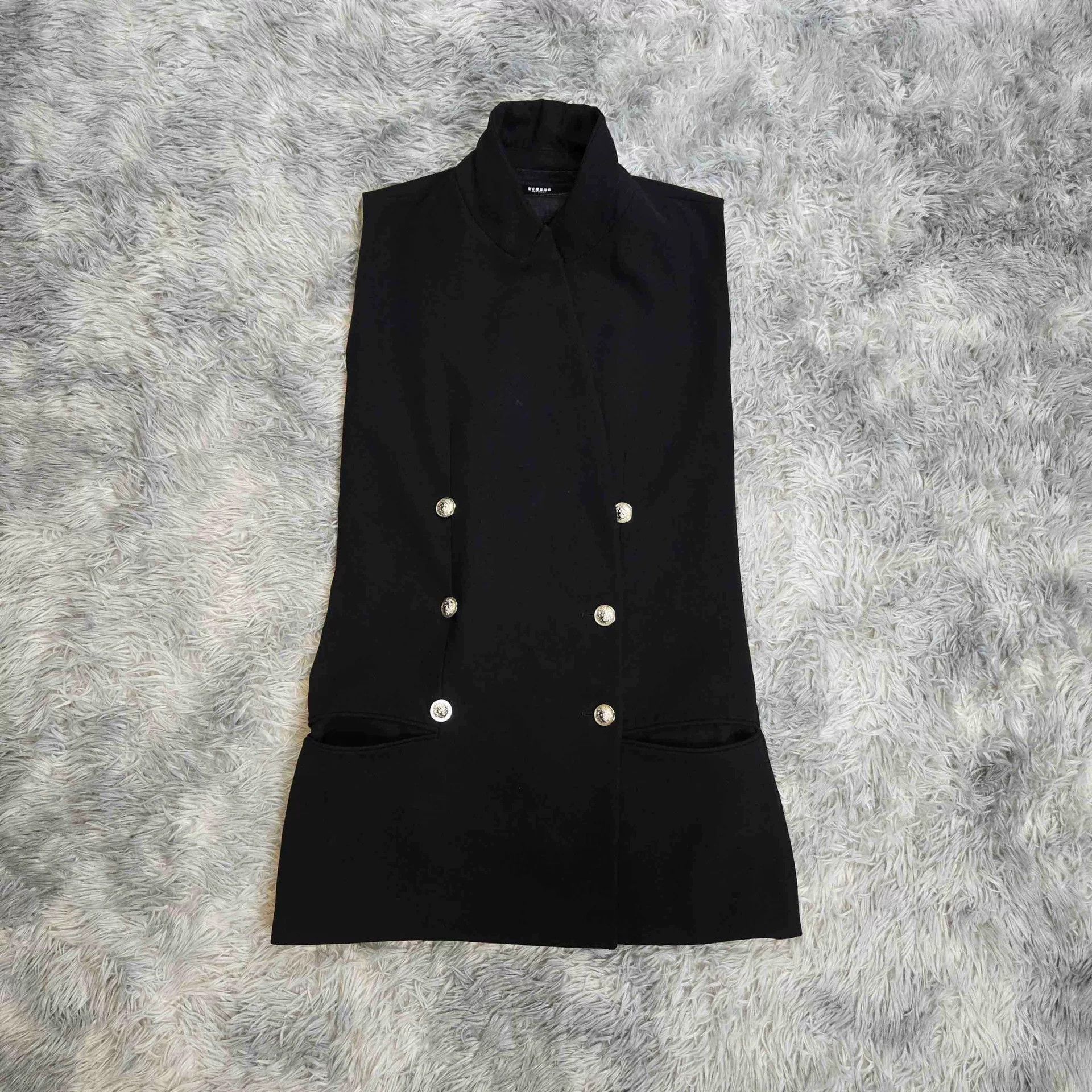 Versace Versace Item Designer Casual Streetwear Size US S / EU 44-46 / 1 - 1 Thumbnail