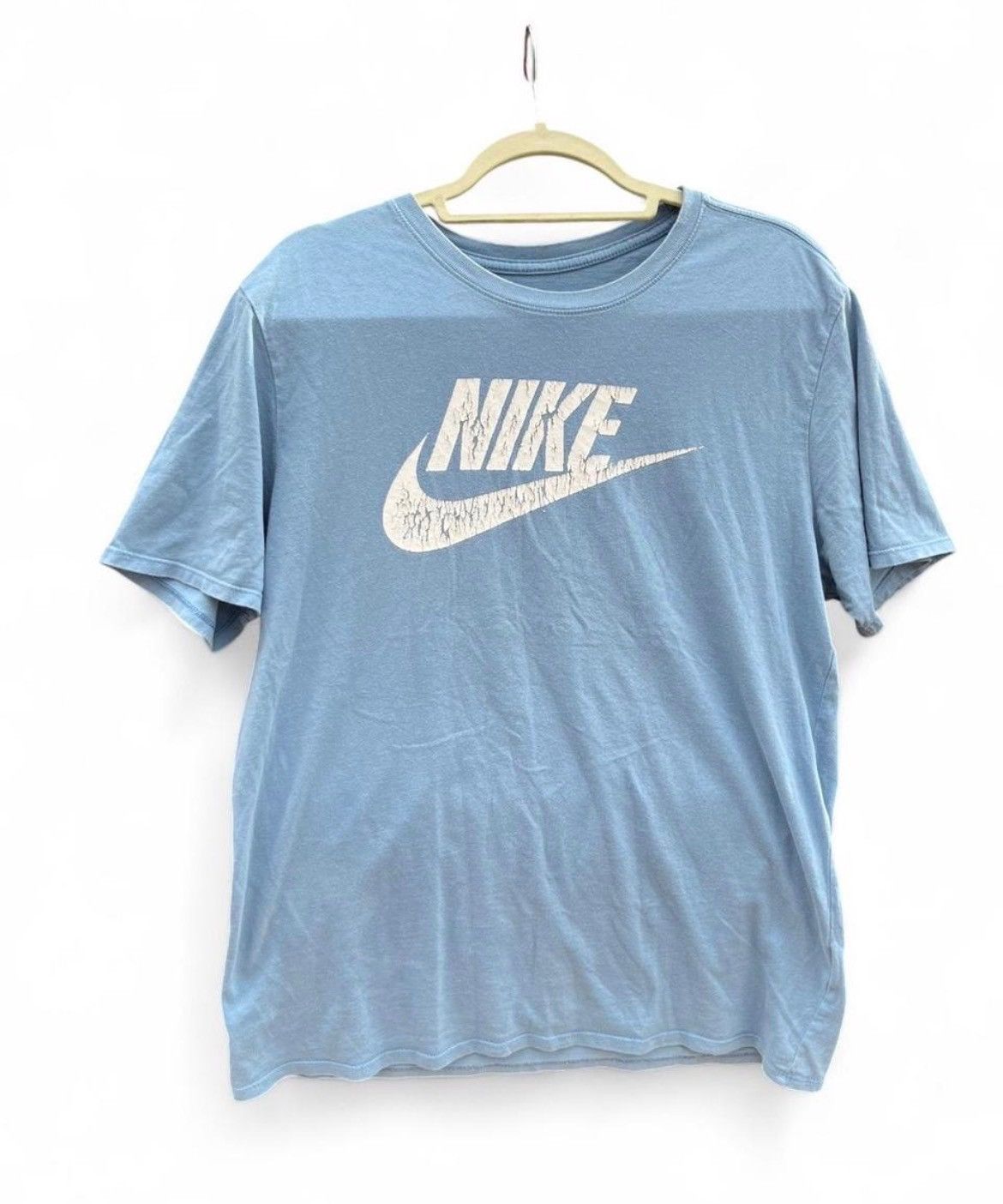 Other Vintage Y2K Nike Distressed Swoosh Tee Faded Size US L / EU 52-54 / 3 - 1 Thumbnail