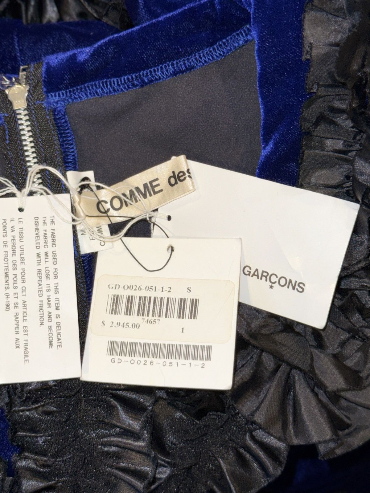 Comme des Garcons Comme des Garçons Archival Four-Sleeve Velvet Dress S $2,945 Size S / US 4 / IT 40 - 8 Thumbnail