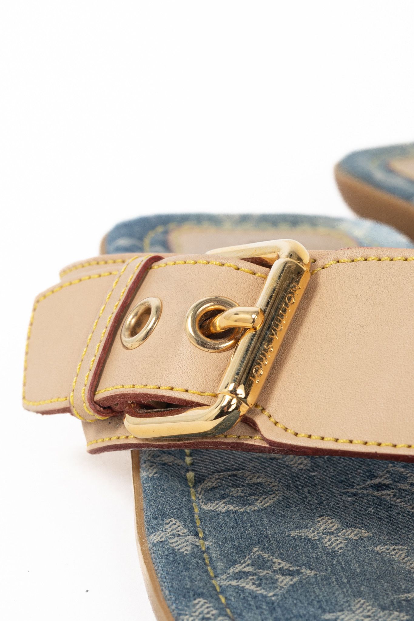 Louis Vuitton Louis Vuitton Buckled-Leather & Monogram Denim Thong Sandals Size US 8 / IT 38 - 8 Thumbnail